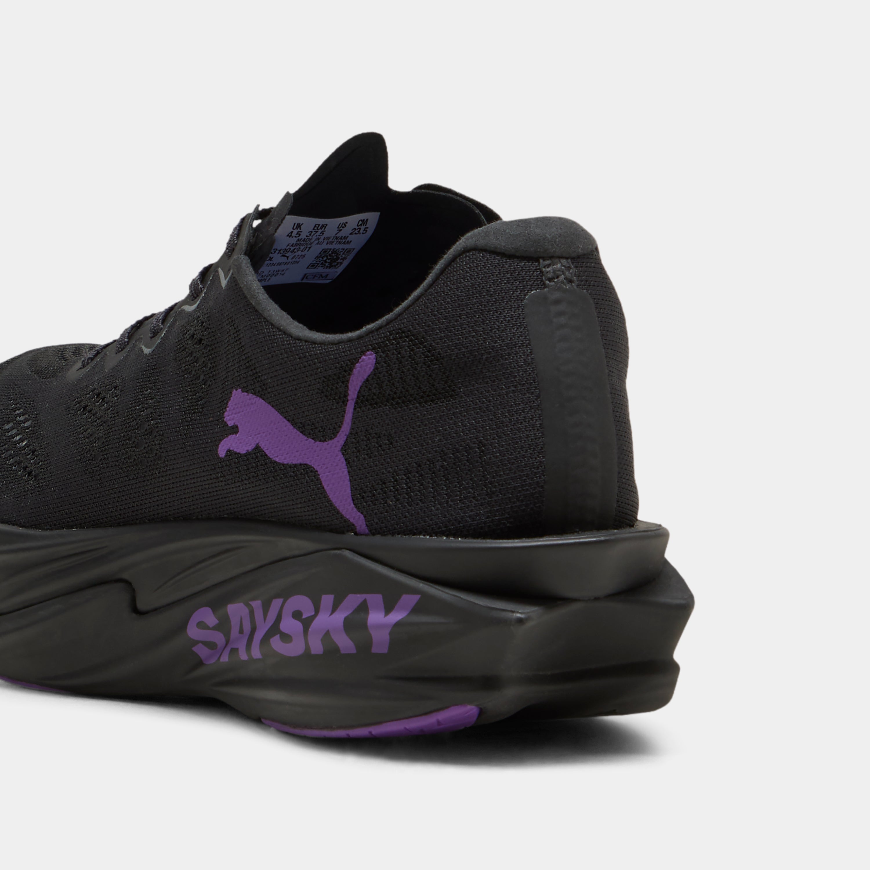 【Puma X SAYSKY】ランニングシューズ P31394301 ディヴィエイト ニトロ エリート 4 SAYSKY レディーズ - Flat Dark Gray-ultra Purple [レディーズ]
