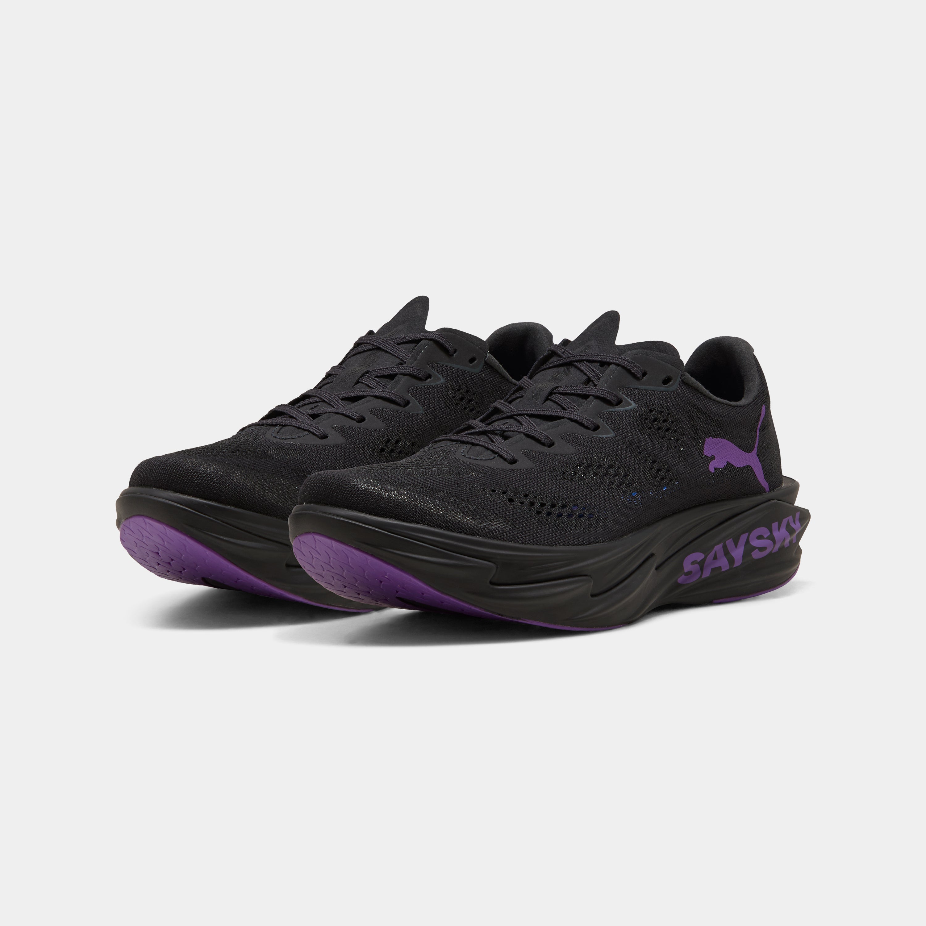 【Puma X SAYSKY】ランニングシューズ P31394301 ディヴィエイト ニトロ エリート 4 SAYSKY レディーズ - Flat Dark Gray-ultra Purple [レディーズ]