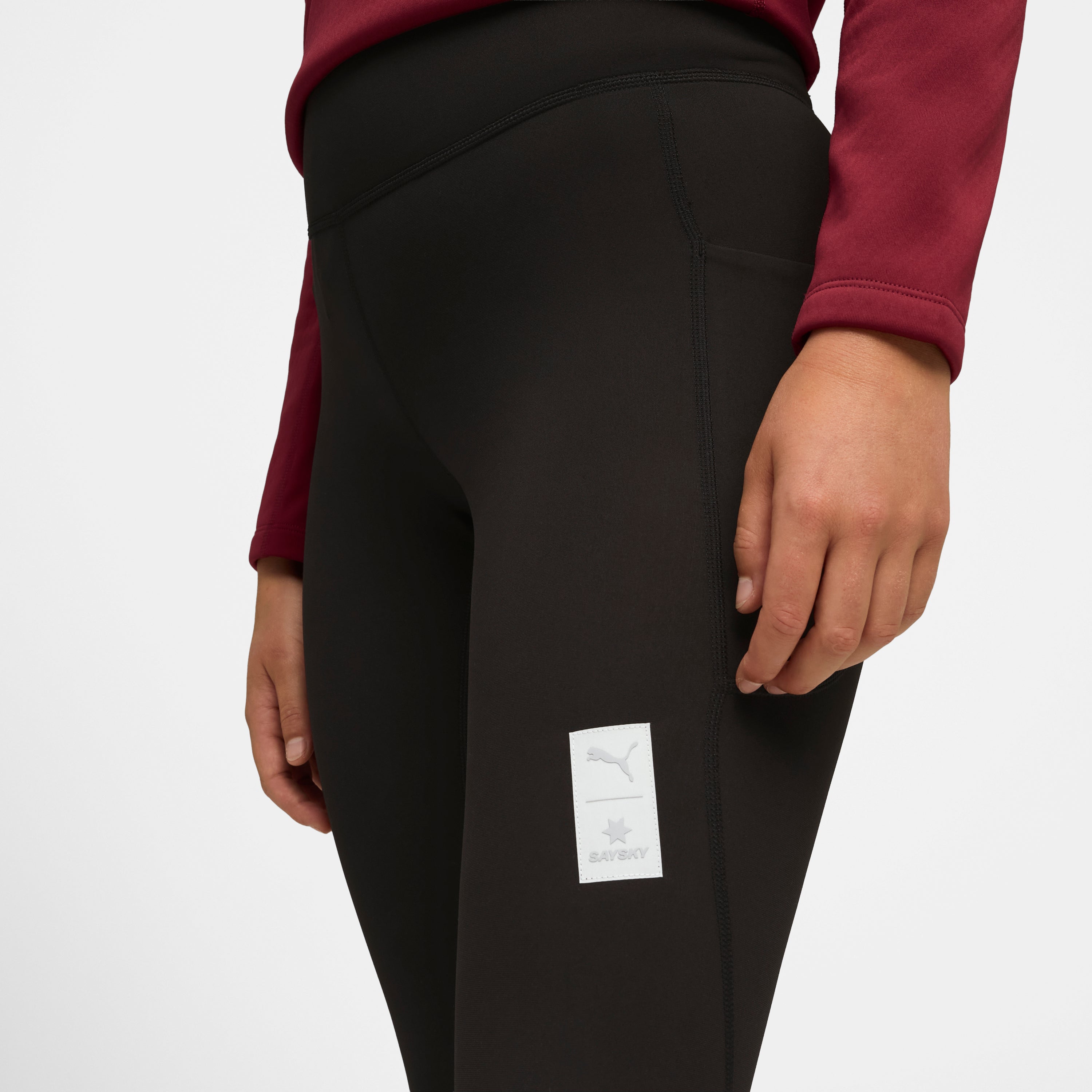 □ 公式 □ SAYSKY/セイスカイ ランニングタイツ P52756001 W Puma X