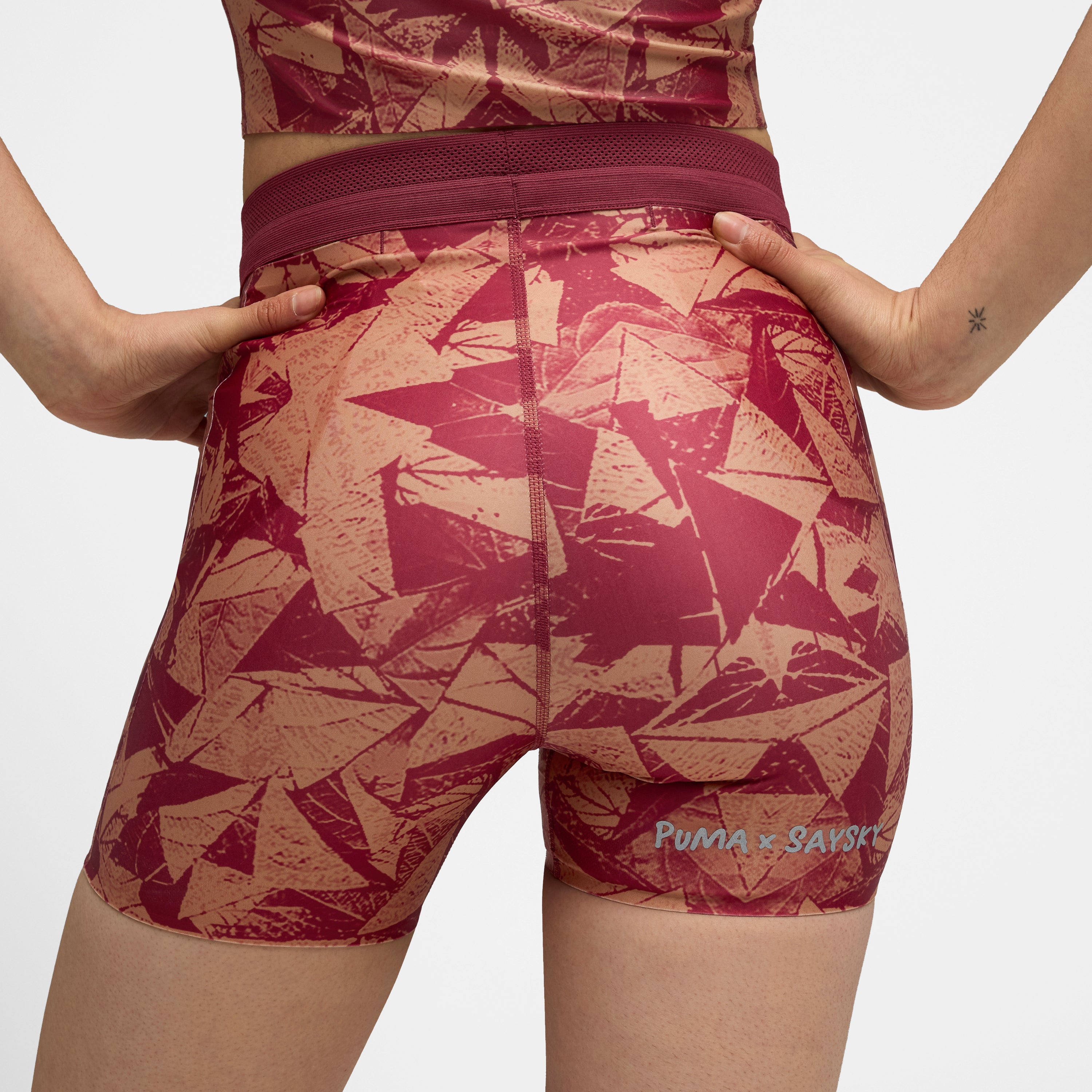 □ 公式 □ SAYSKY/セイスカイ ランニングタイツ P52783490 W Puma X