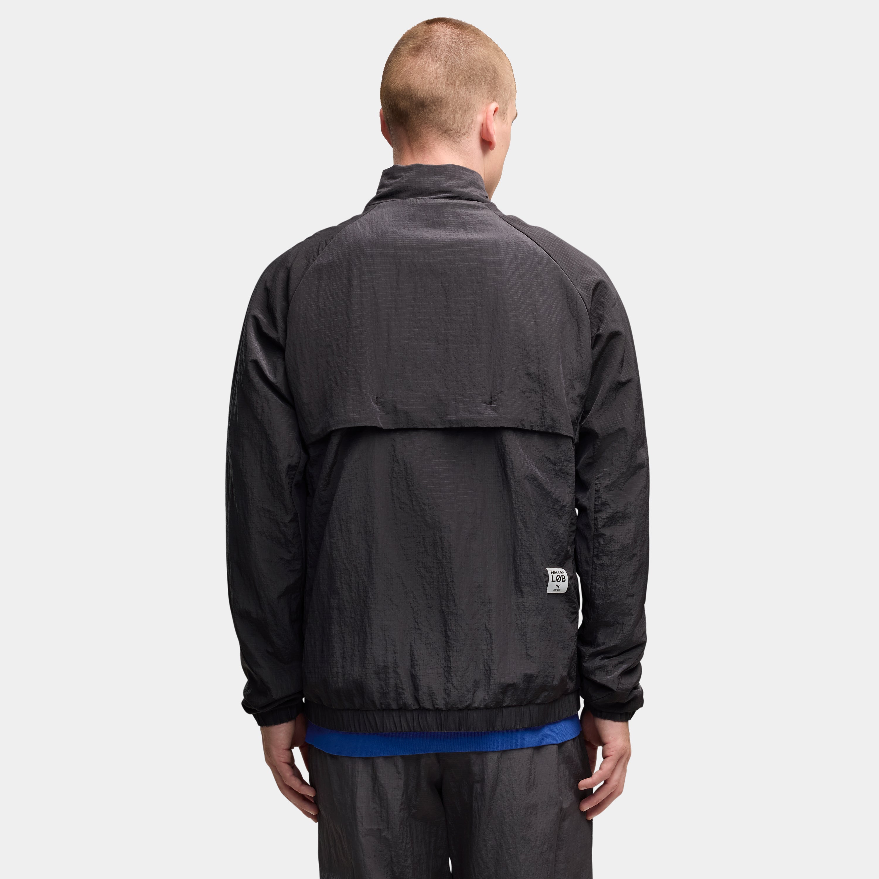 【Puma X SAYSKY】ランニングジャケット P52901399 M Primaloft Jacket - Flat Dark Gray [メンズ]