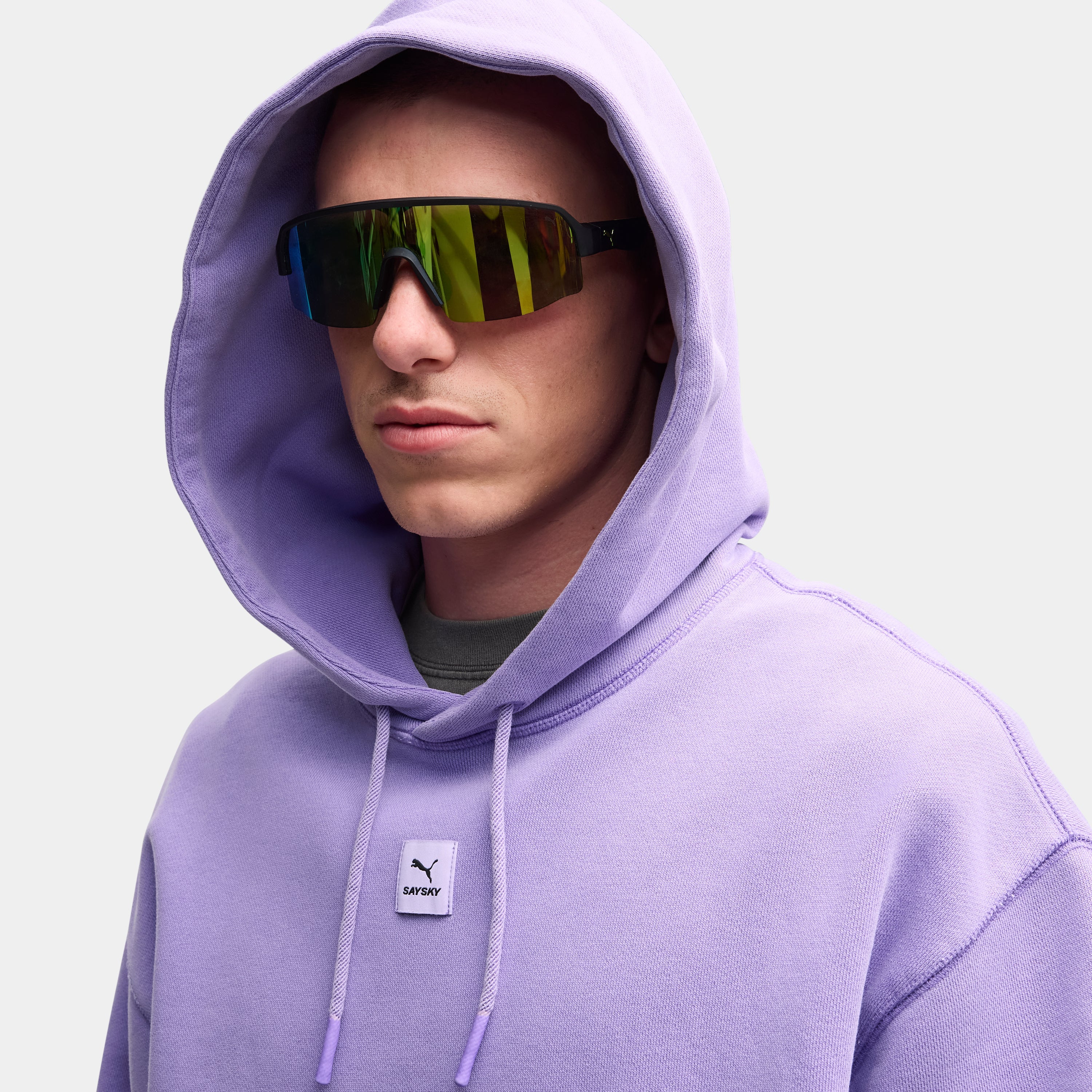 【Puma X SAYSKY】スウェットパーカー P52901446 Unisex Graphic Sweatshirt - Lavender Alert [ユニセックス]