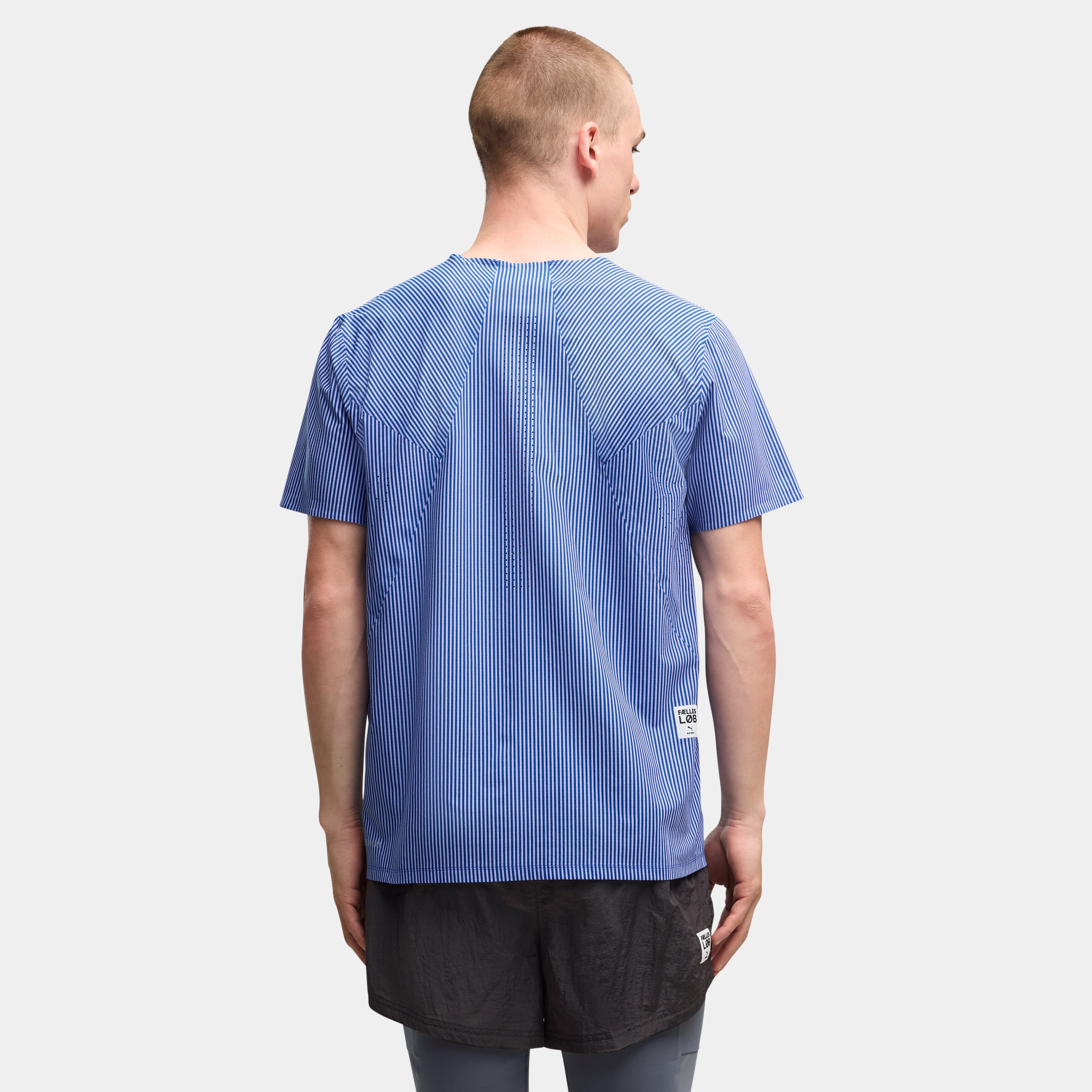 【Puma X SAYSKY】ランニングTシャツ P52919199 M Ultraweave Short Sleeve - Cobalt Glaze [メンズ]