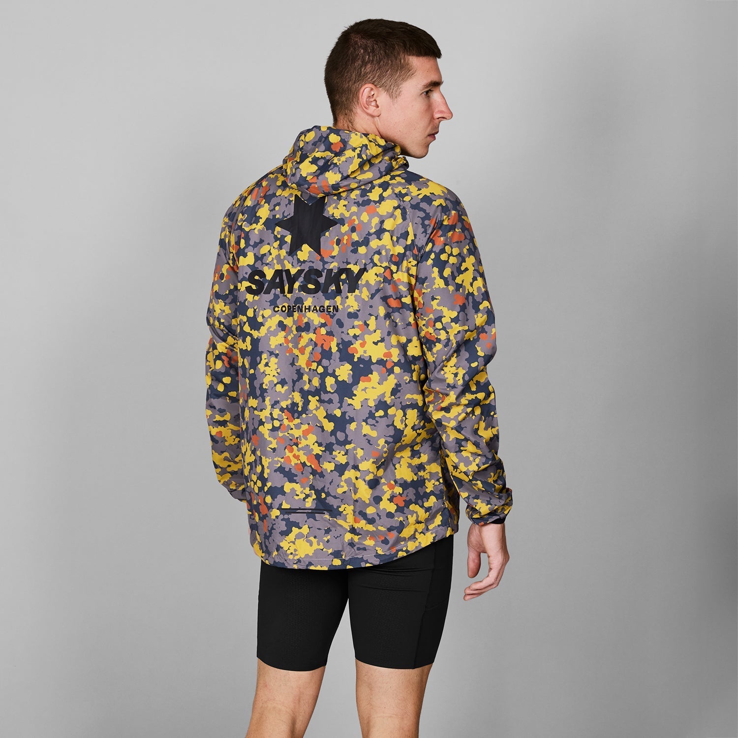 ランニングジャケット MMRJA03c1019 Camo Pace Jacket - Camo Aop [メンズ]