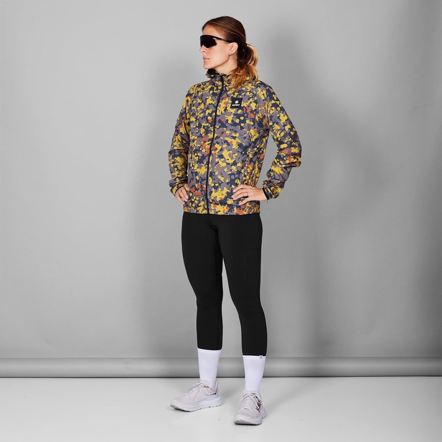 □ 公式 □ SAYSKY/セイスカイ ランニングジャケット MMRJA03c1019 Camo Pace Jacket - Camo Aop  [メンズ]