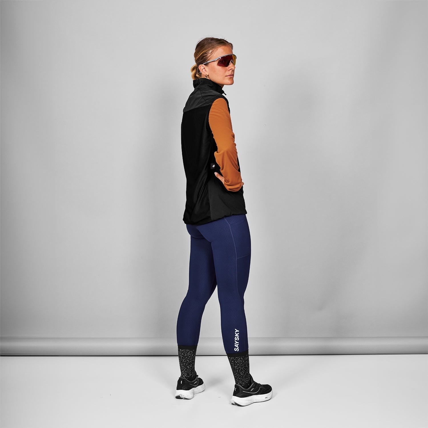 ランニングベスト XMRVE20c901 Clean Pace Vest - Black [メンズ]