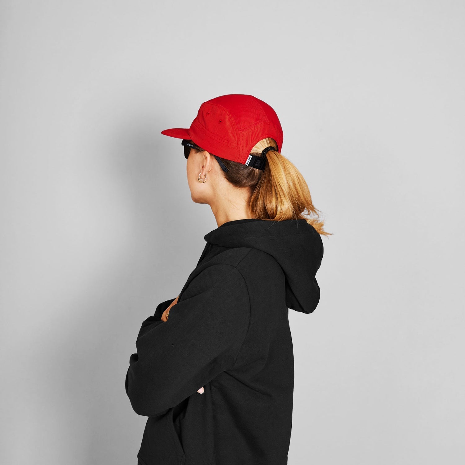 ランニングキャップ LUACA101c503 Combat Cap 101 - Red [ユニセックス]