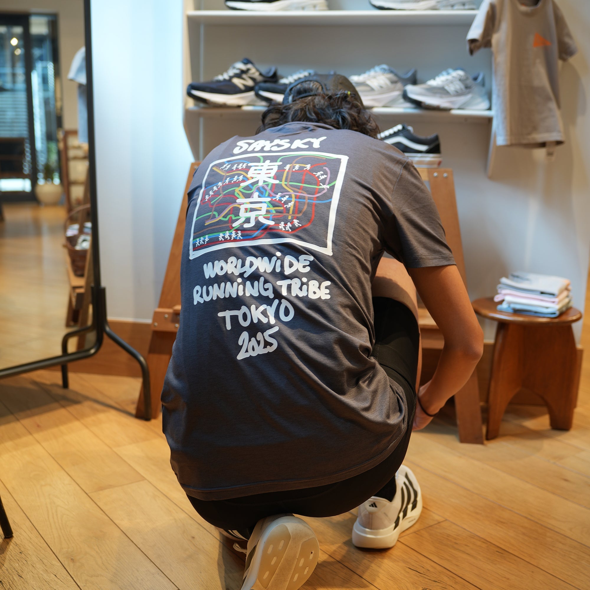 【日本限定】ランニングTシャツ ZMRSS27c7004 Pace Tokyo 2025 T-shirt - Grey Melange [メンズ]