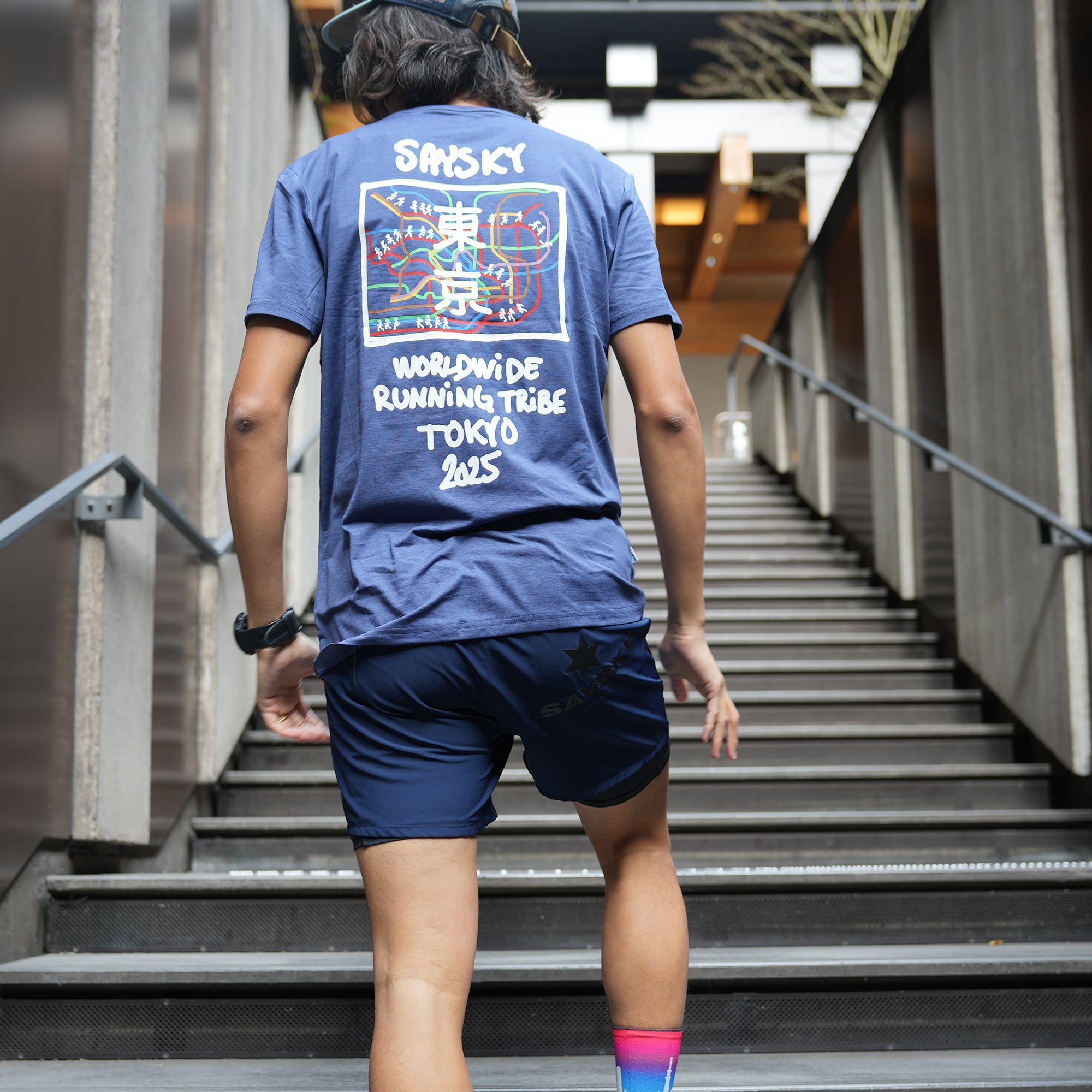 【日本限定】ランニングTシャツ ZMRSS26c2007 Pace Tokyo 2025 T-shirt - Blue [メンズ]