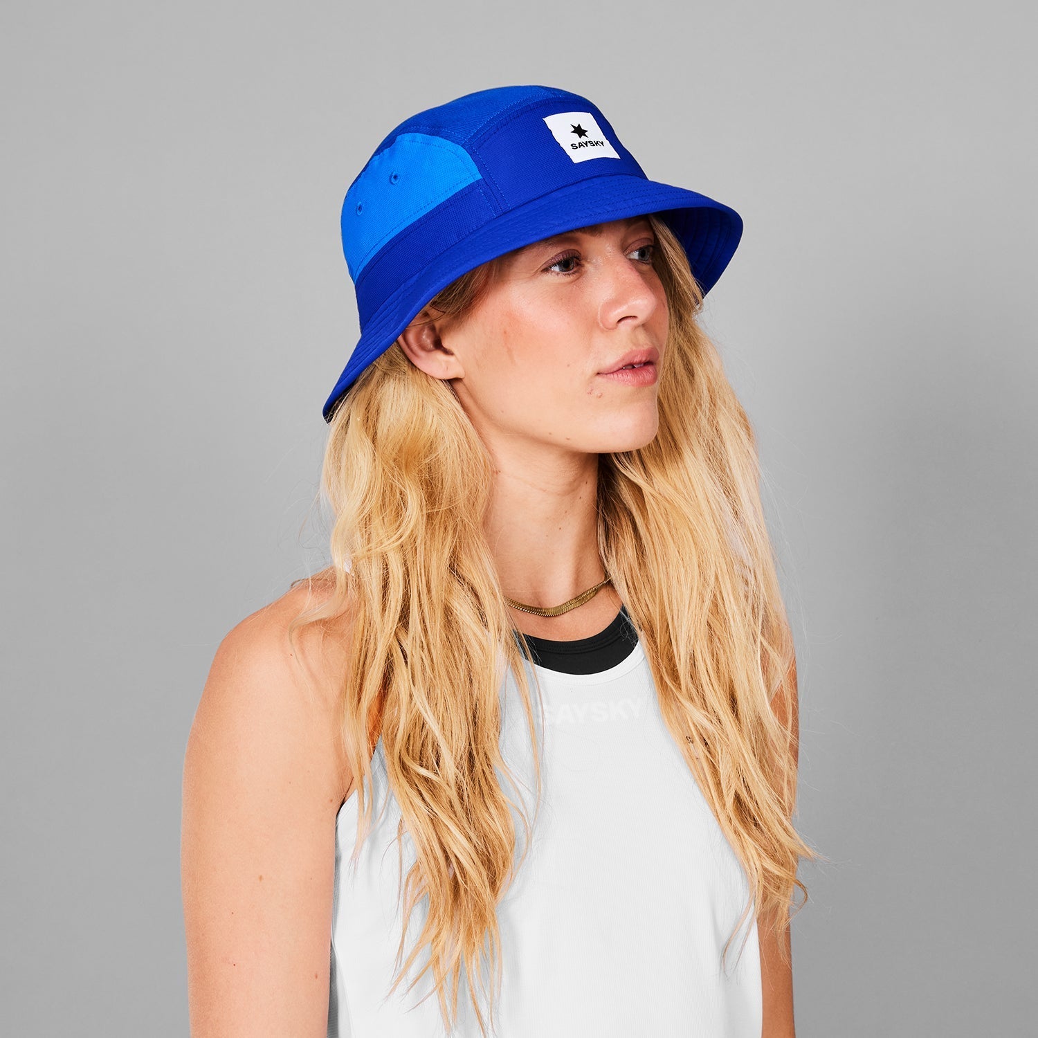 ランニングキャップ LUACA601c204 Logo Bucket Cap 601 - Blue [ユニセックス]