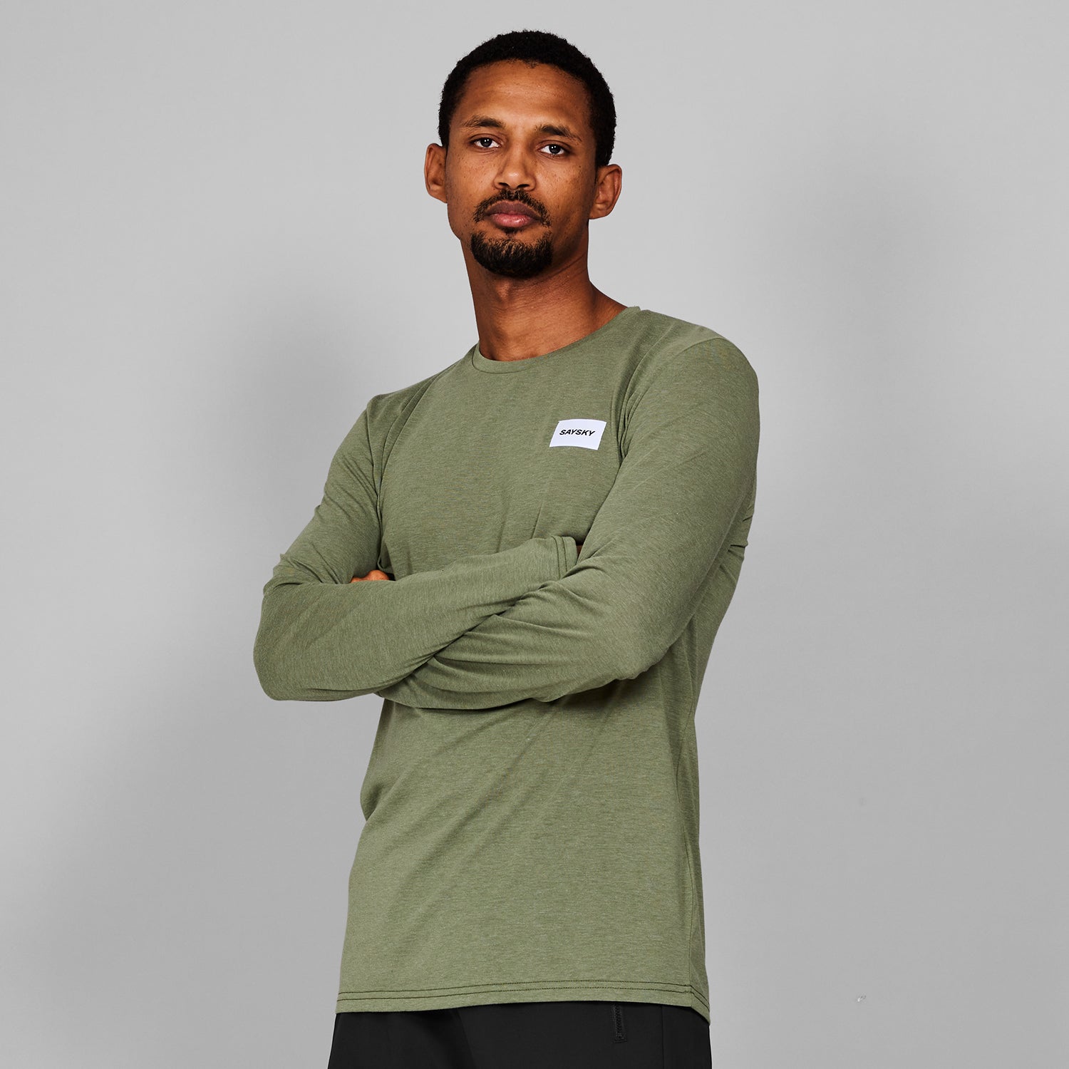 SPORTSWEAR