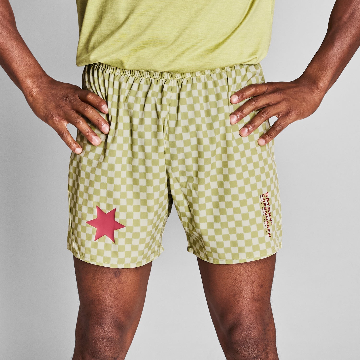 ランニングショーツ NMRSH21c1034 Checker Pace Shorts 5inch - Green Aop [メンズ]