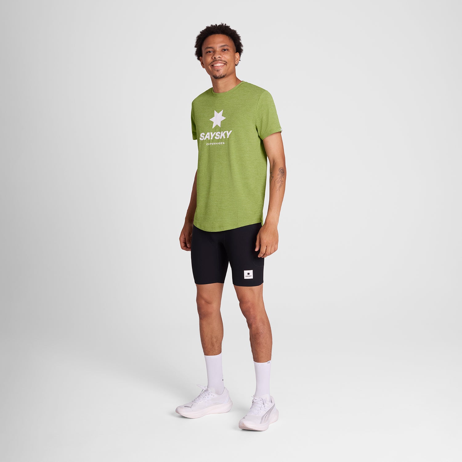 ランニングTシャツ NMRSS30c3009 Logo Combat T-shirt - Green Melange [メンズ]
