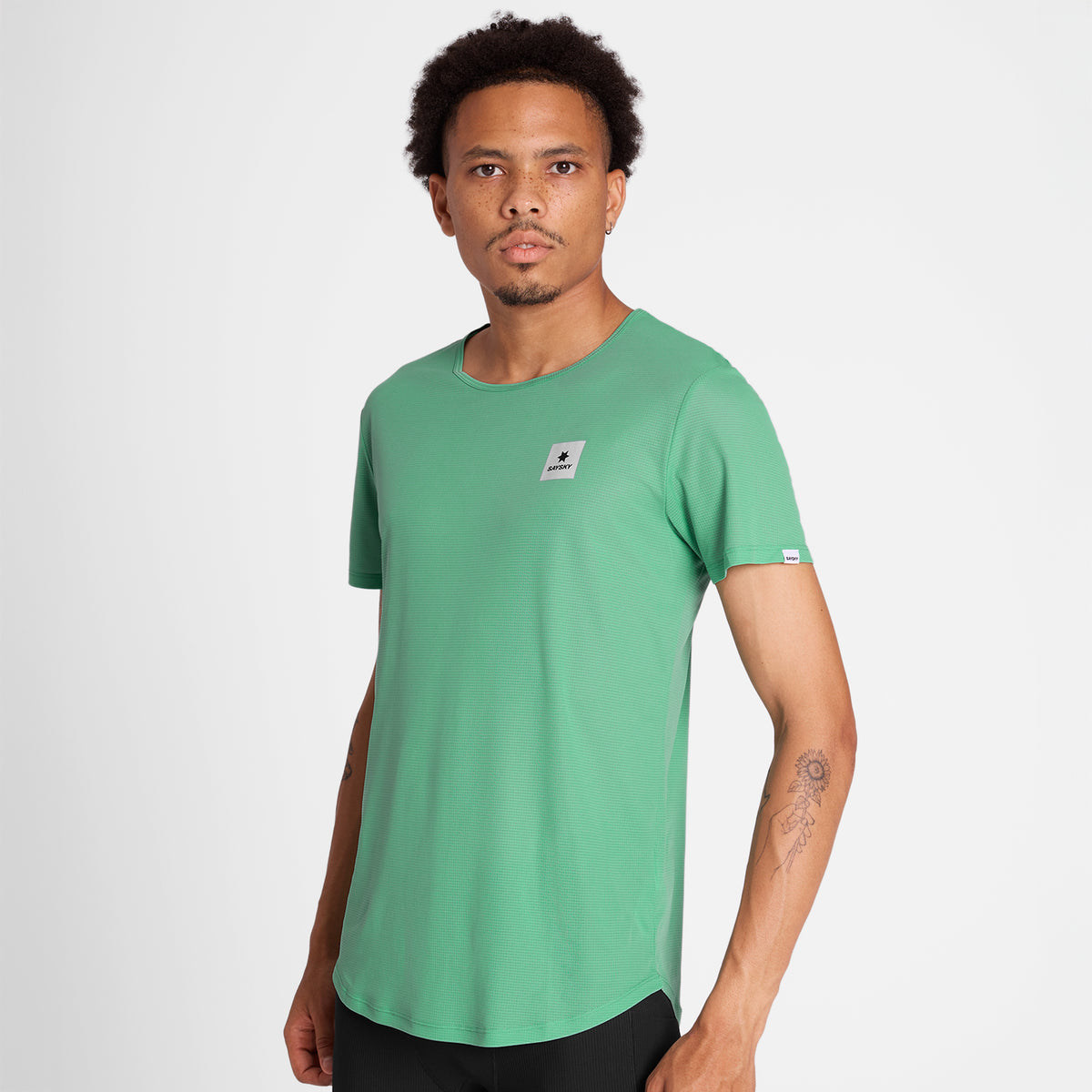 ランニングTシャツ NMRSS60c1038 Reactive Flow T-shirt - Green Reactive Aop [メンズ]