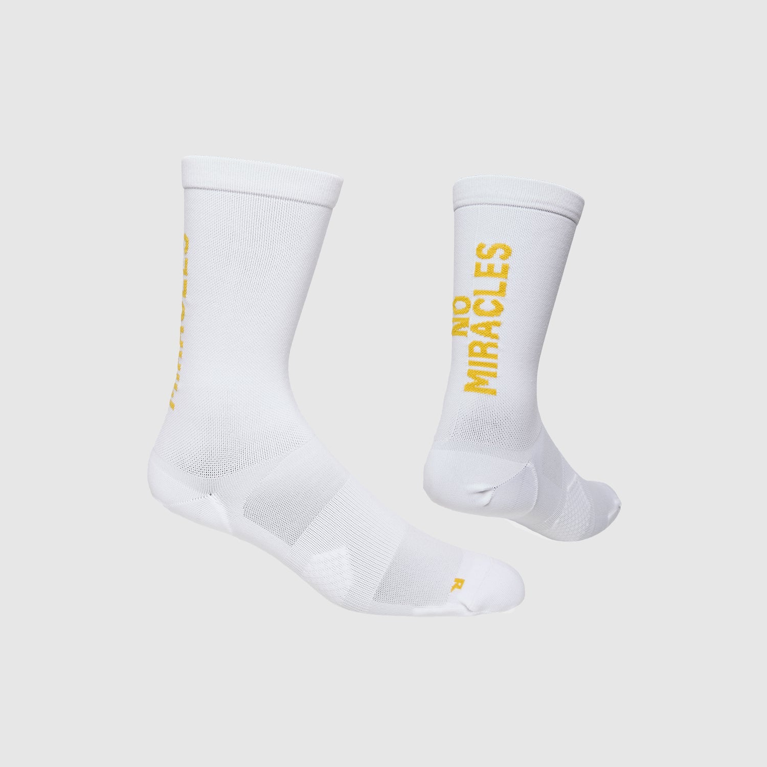 ソックス NUASO102c412 Statement Combat Socks 100 - Yellow [ユニセックス]