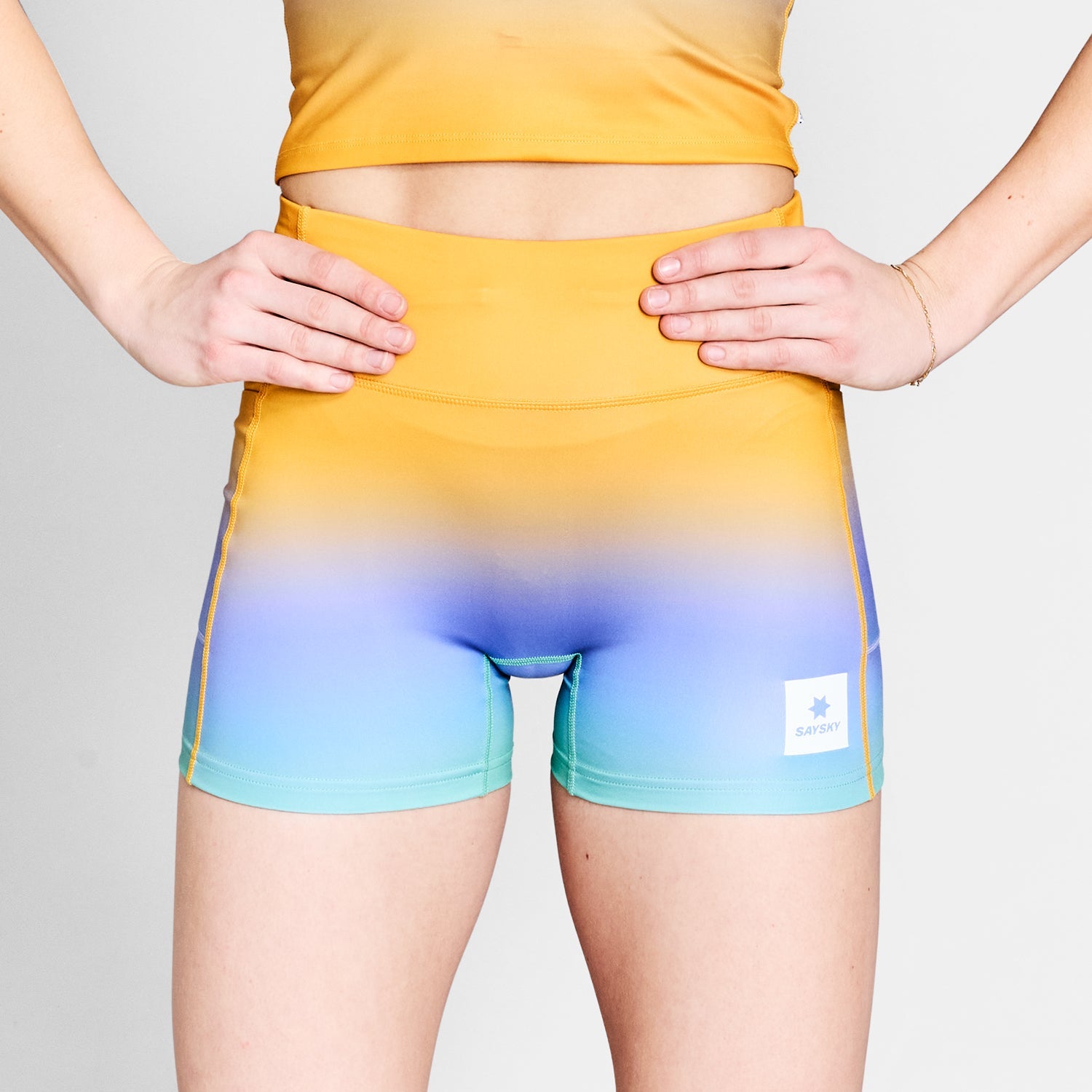 ショートタイツ NWRST31c1033 Wmns Drip Dye Combat+ Short Tights 4inch - Purple Aop [レディーズ]