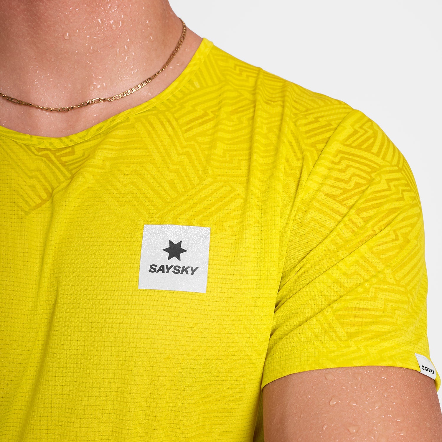 ランニングTシャツ OMRSS60c1052 Reactive Flow T-shirt - Yellow Aop [メンズ]