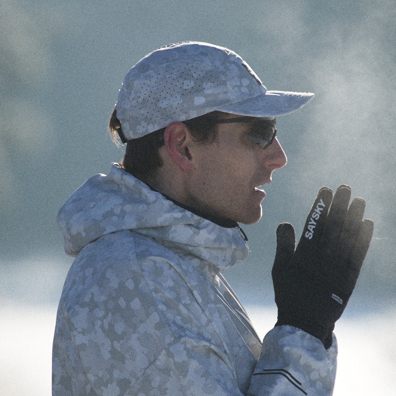 □ 公式 □ SAYSKY/セイスカイ ランニングキャップ