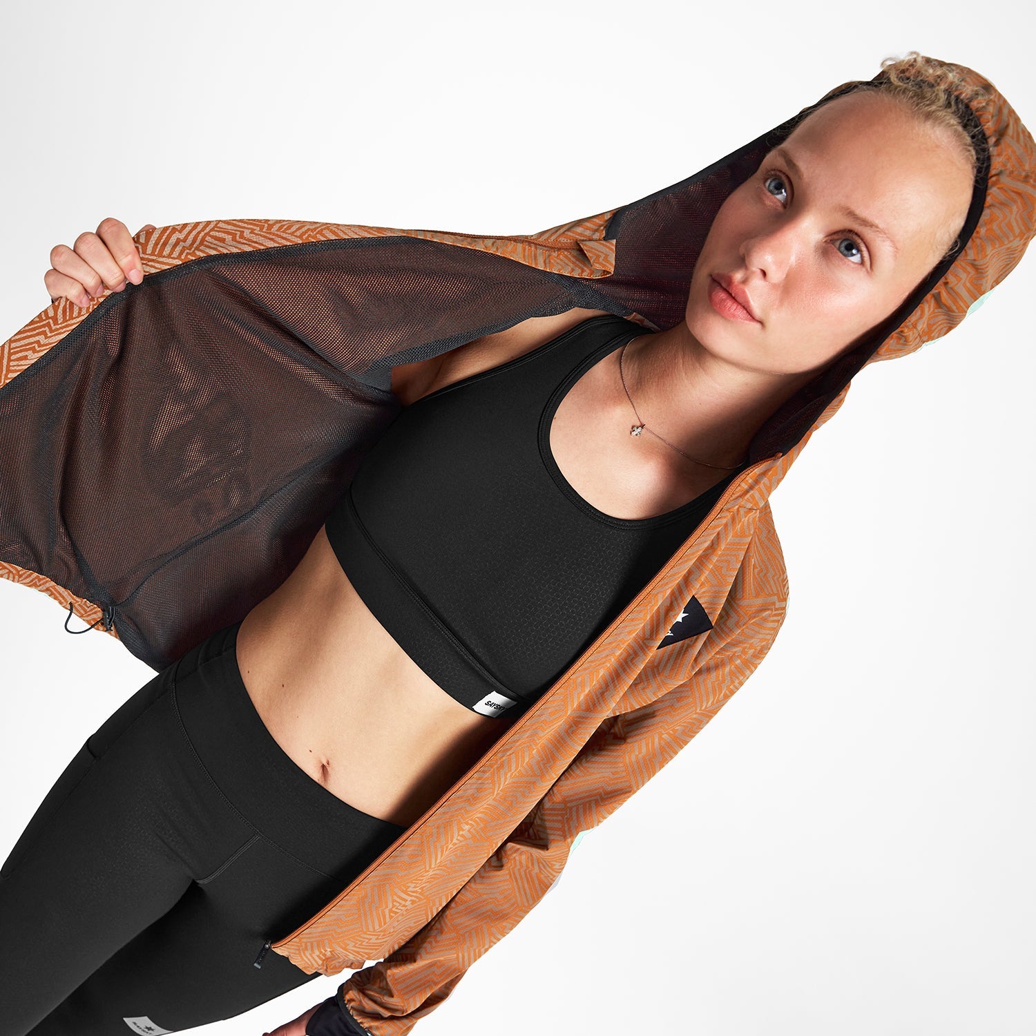 □ 公式 □ SAYSKY/セイスカイ ランニングジャケット OWRJA01c1051 W