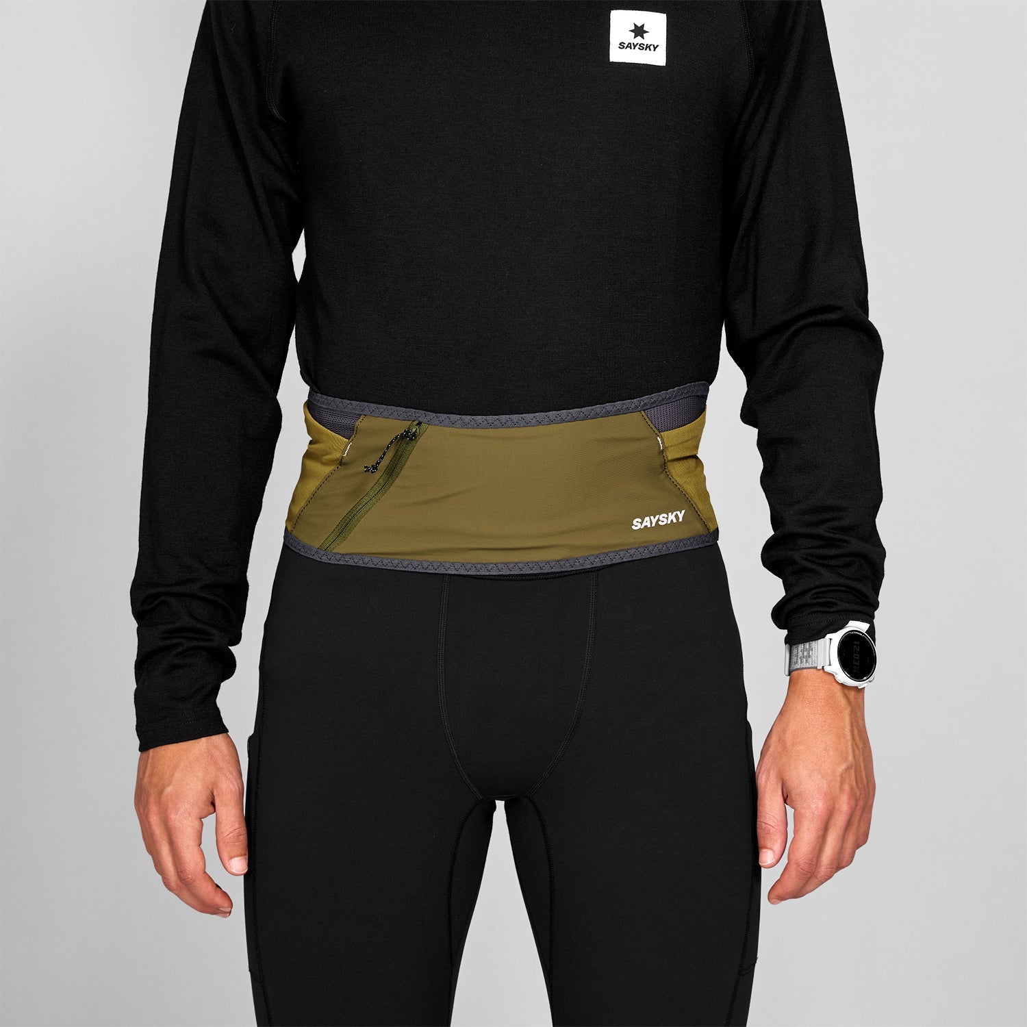 PACKS & VESTS