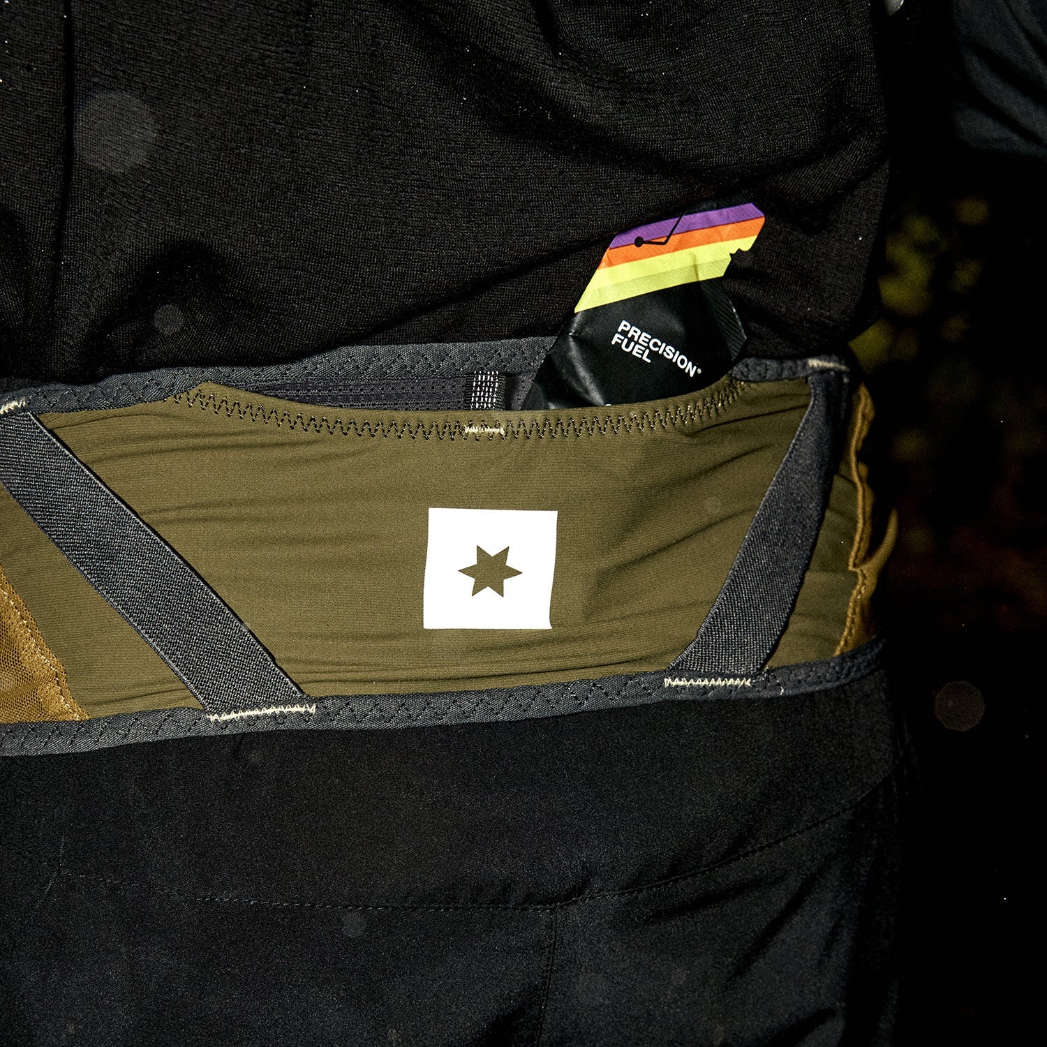 ランニングバッグ SA70005c310 Flow Belt 501 - Green [ユニセックス]