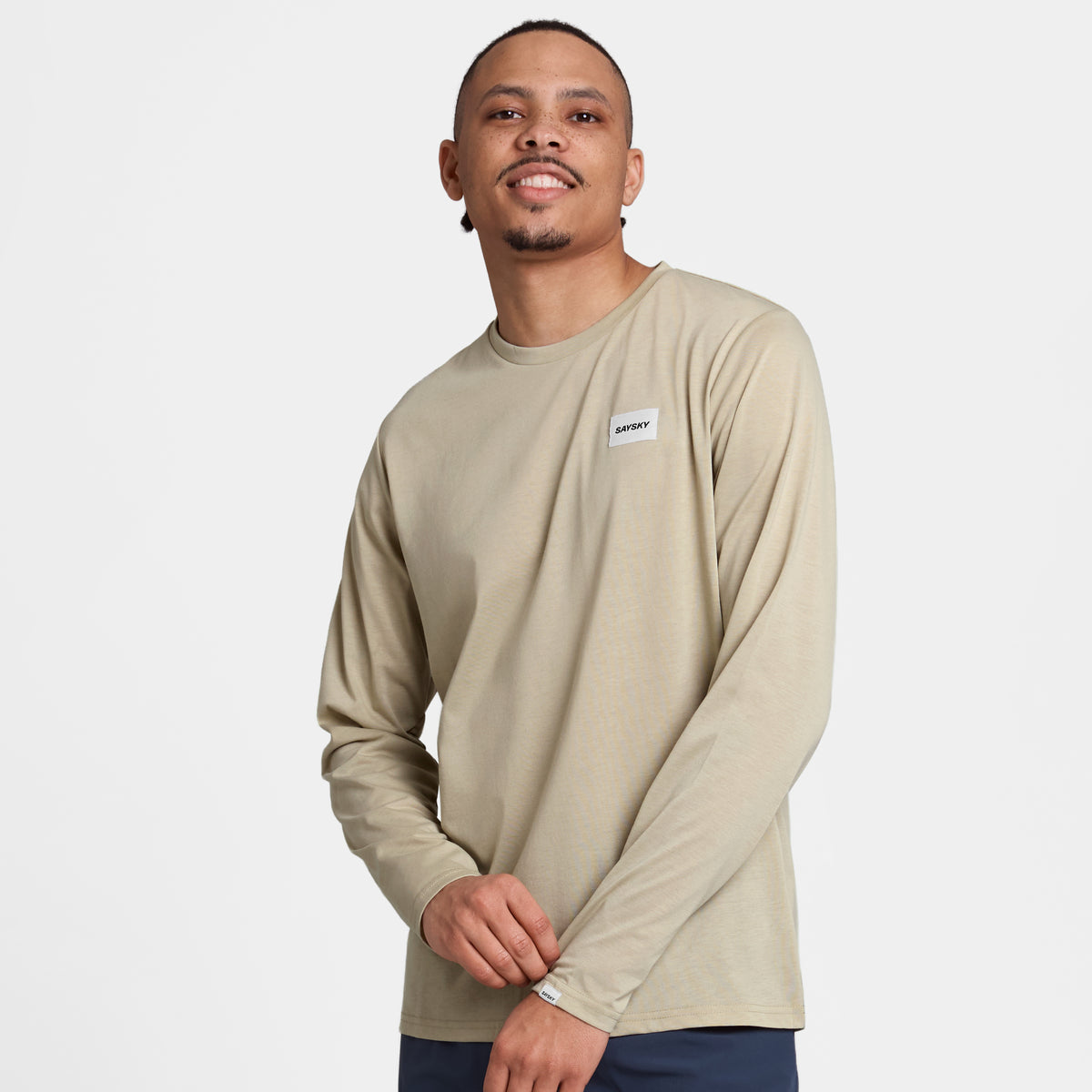 モーションTシャツ（ロングスリーブ） SM20001c801 Clean Motion Long Sleeve - Beige [メンズ]