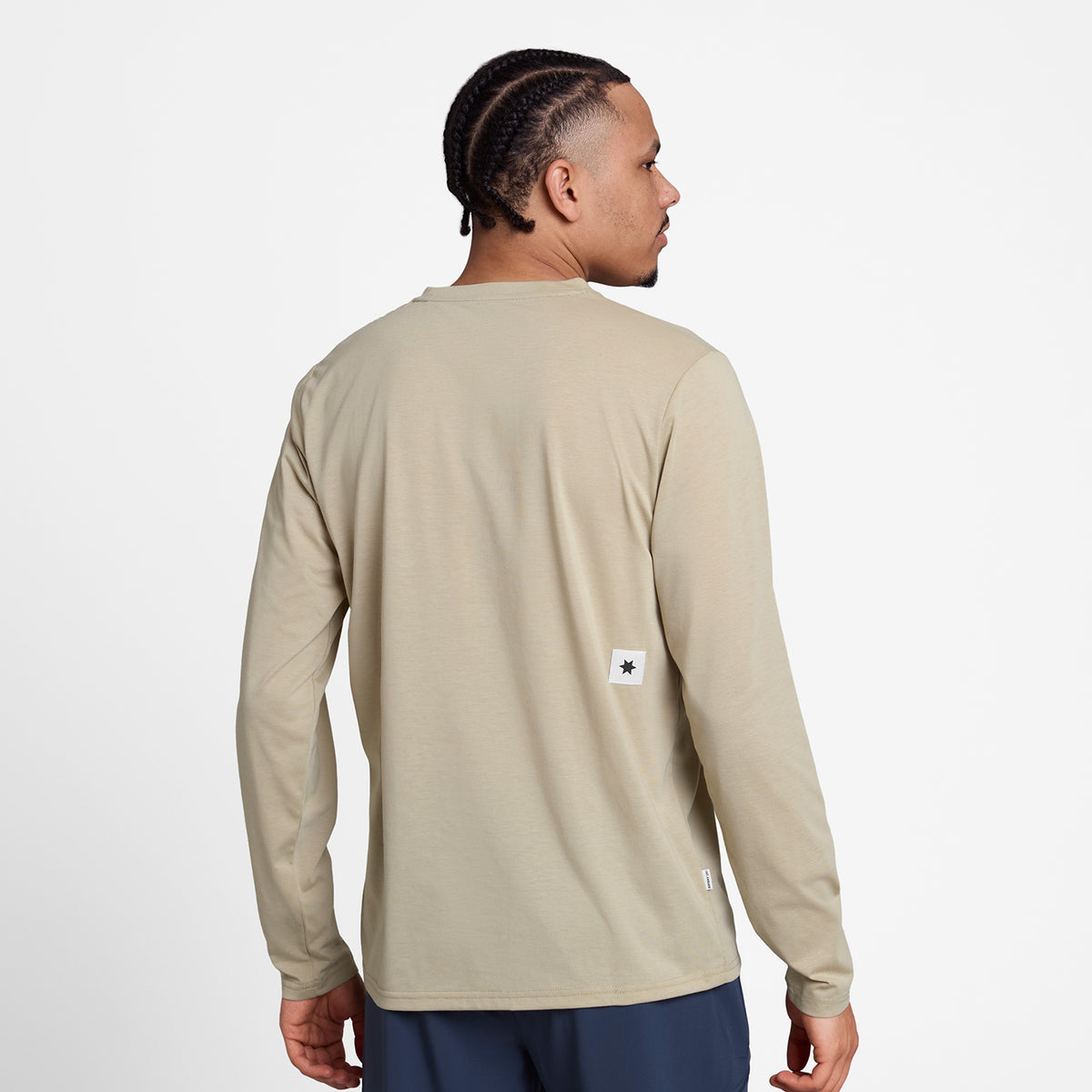 モーションTシャツ（ロングスリーブ） SM20001c801 Clean Motion Long Sleeve - Beige [メンズ]