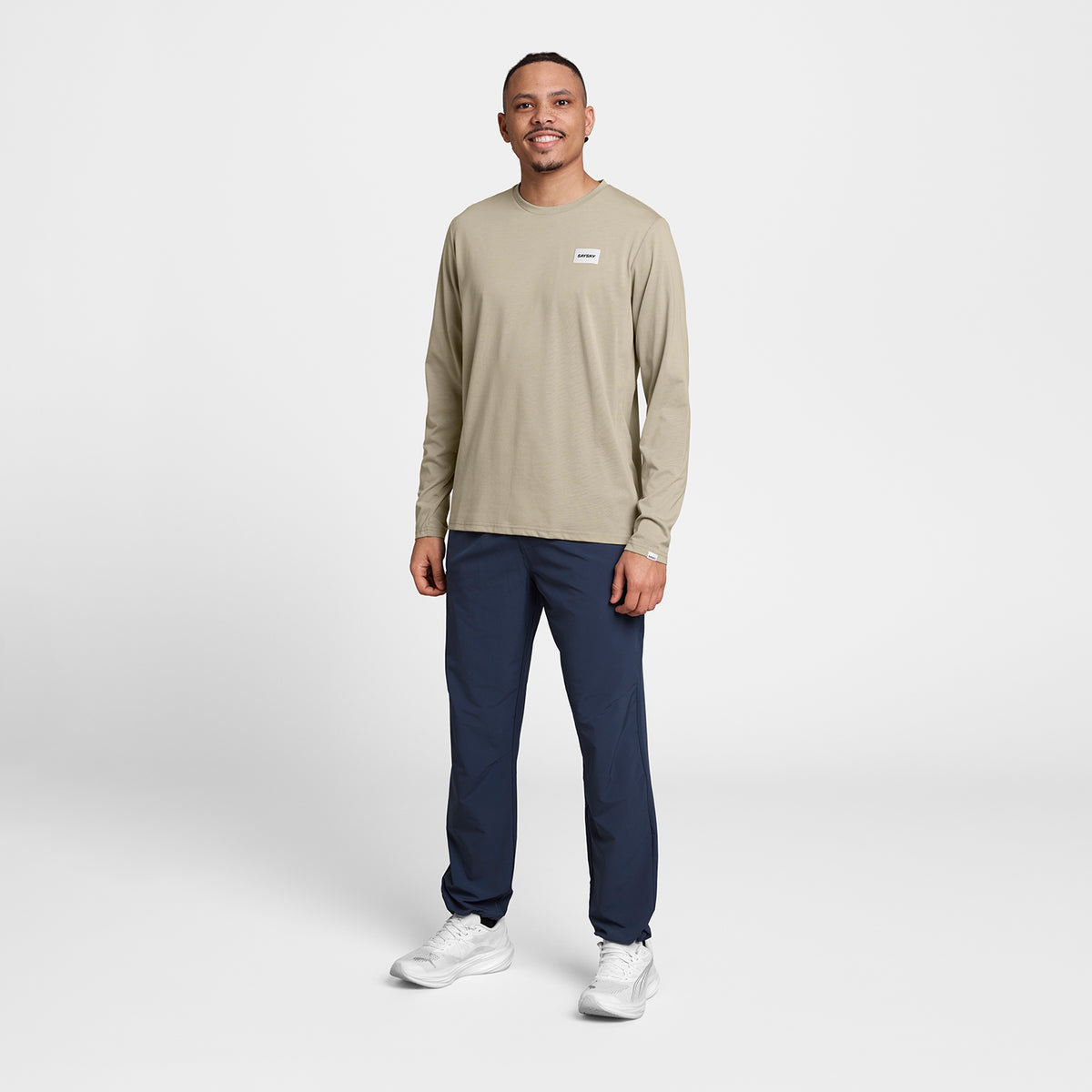 モーションTシャツ（ロングスリーブ） SM20001c801 Clean Motion Long Sleeve - Beige [メンズ]
