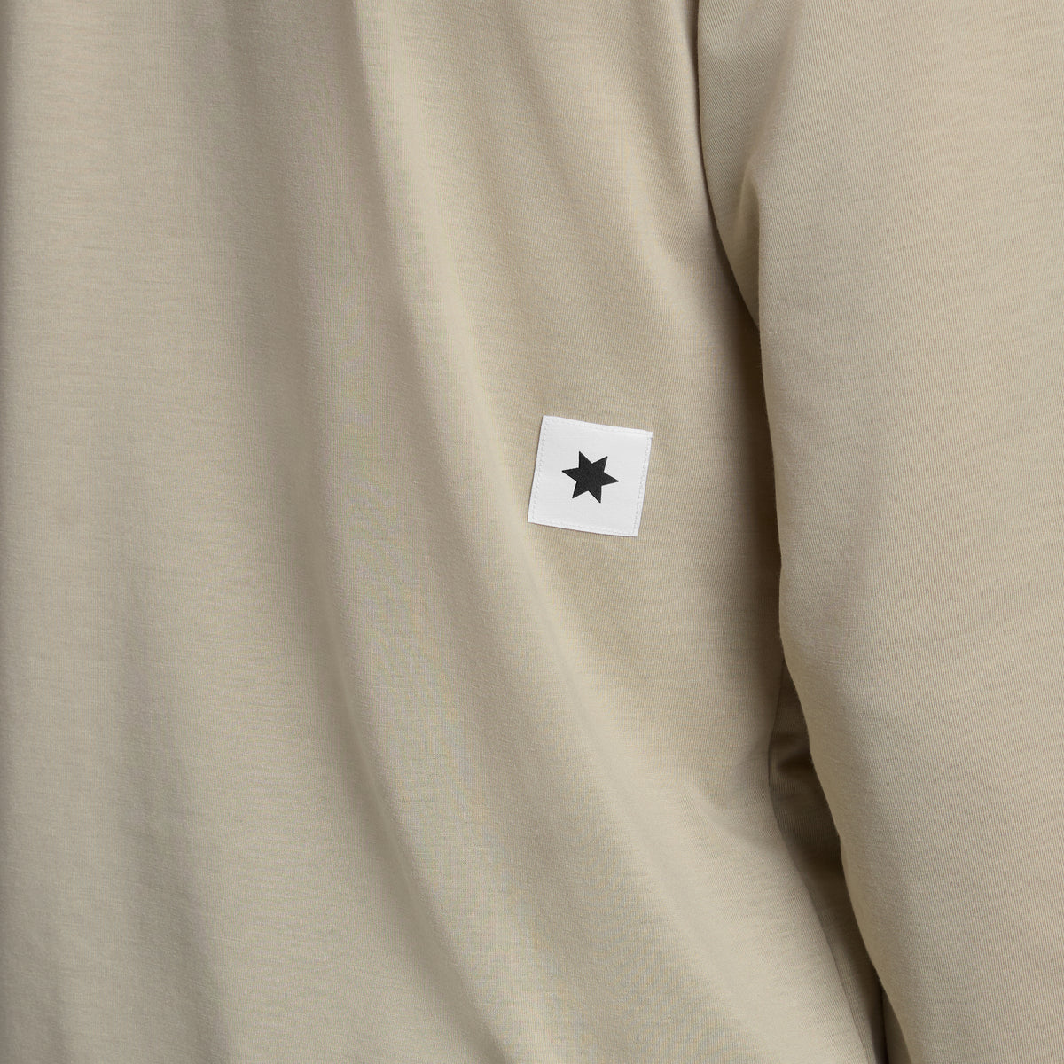 モーションTシャツ（ロングスリーブ） SM20001c801 Clean Motion Long Sleeve - Beige [メンズ]