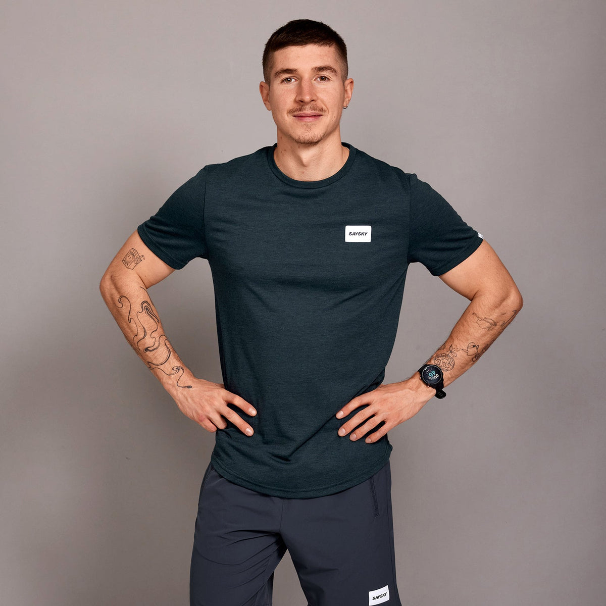 モーションTシャツ SM25001c6001 Clean Motion T-shirt - Grey [メンズ]