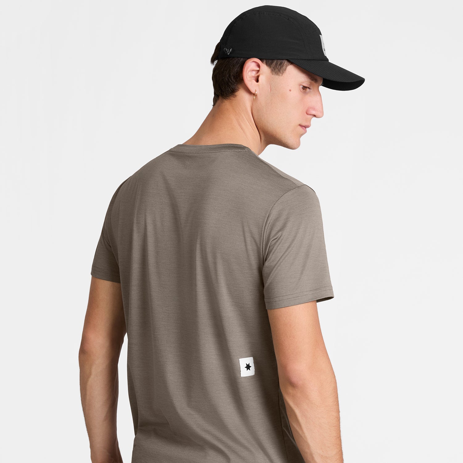ランニングTシャツ SM25002c8005 Clean Pace T-shirt - Taupe [メンズ]
