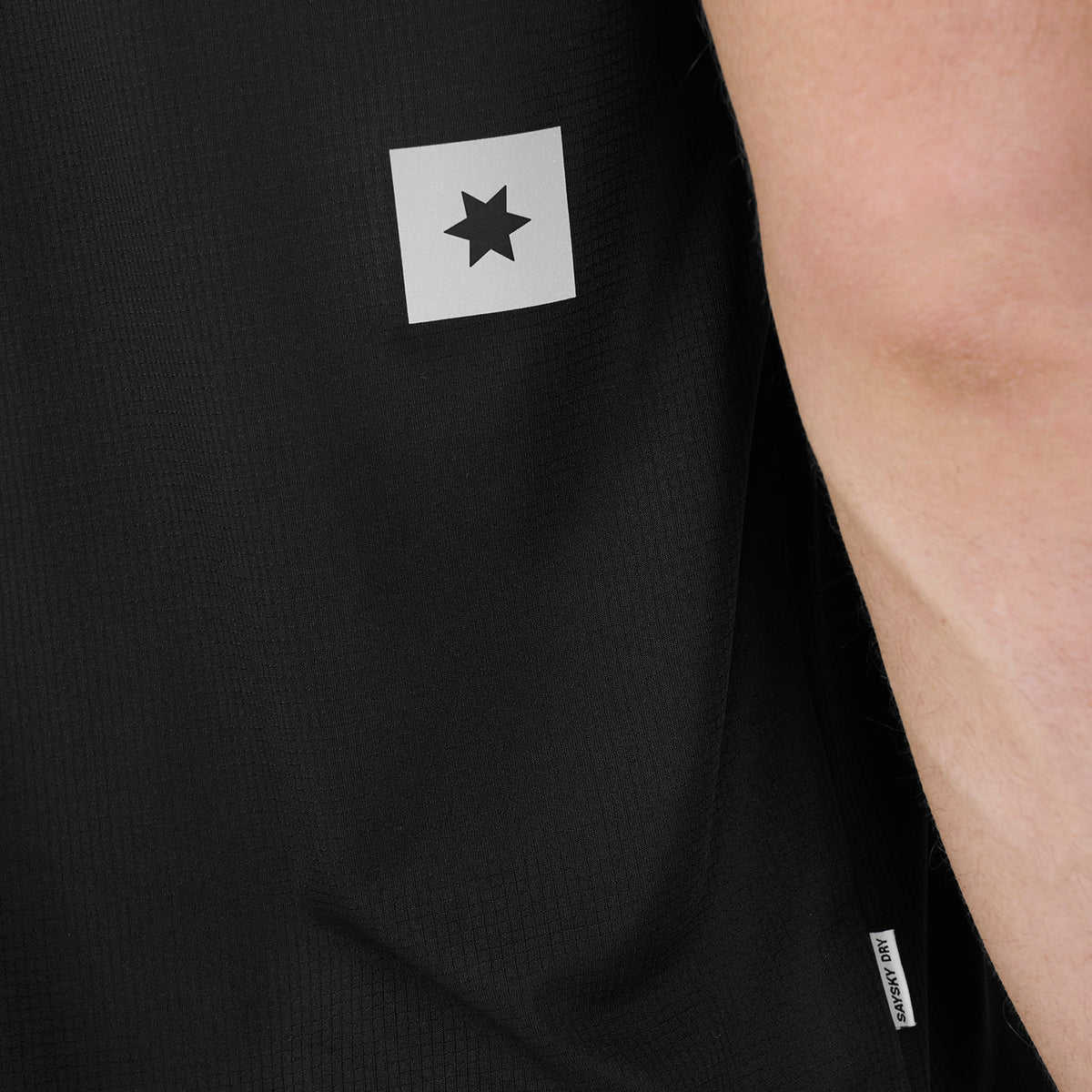 ランニングTシャツ SM25010c902 Clean Flow T-shirt - Black [メンズ]