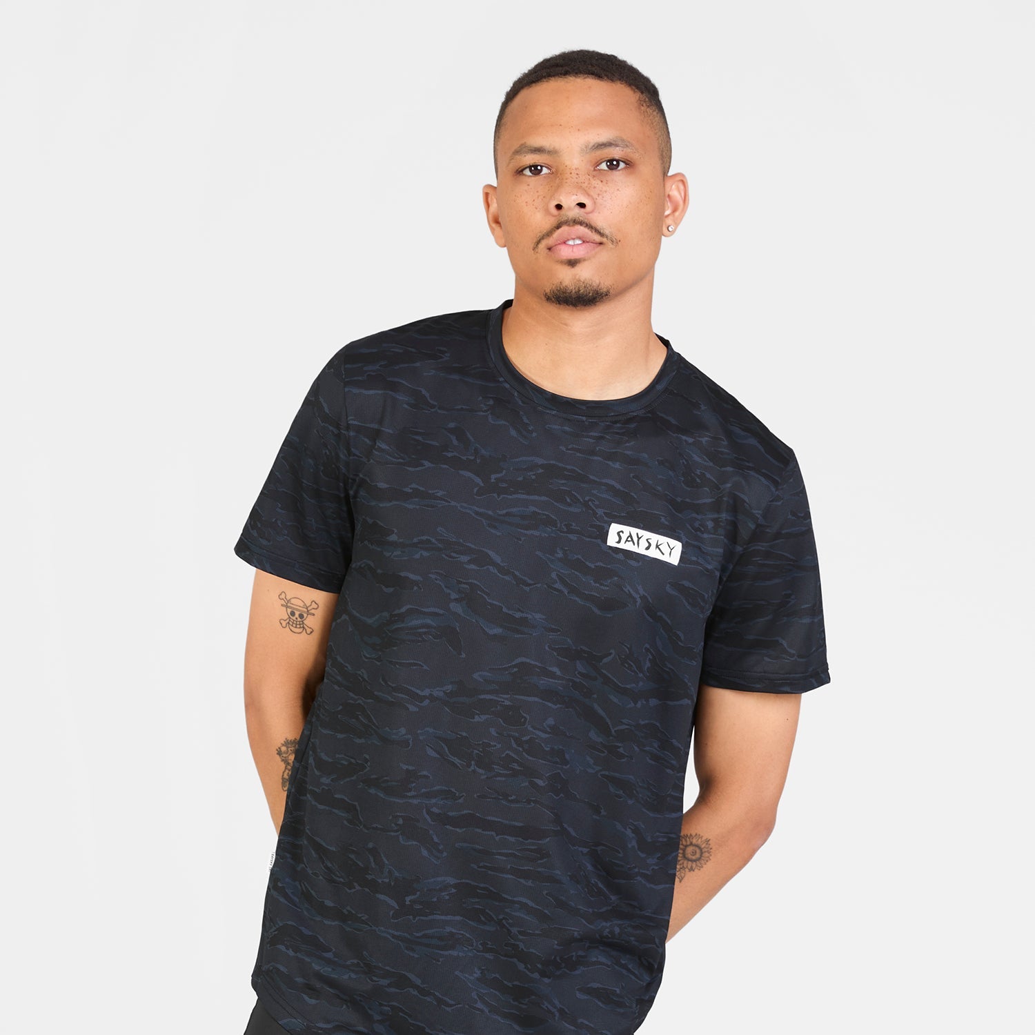 □ 公式 □ SAYSKY/セイスカイ ランニングTシャツ SM25037c1080 Tiger