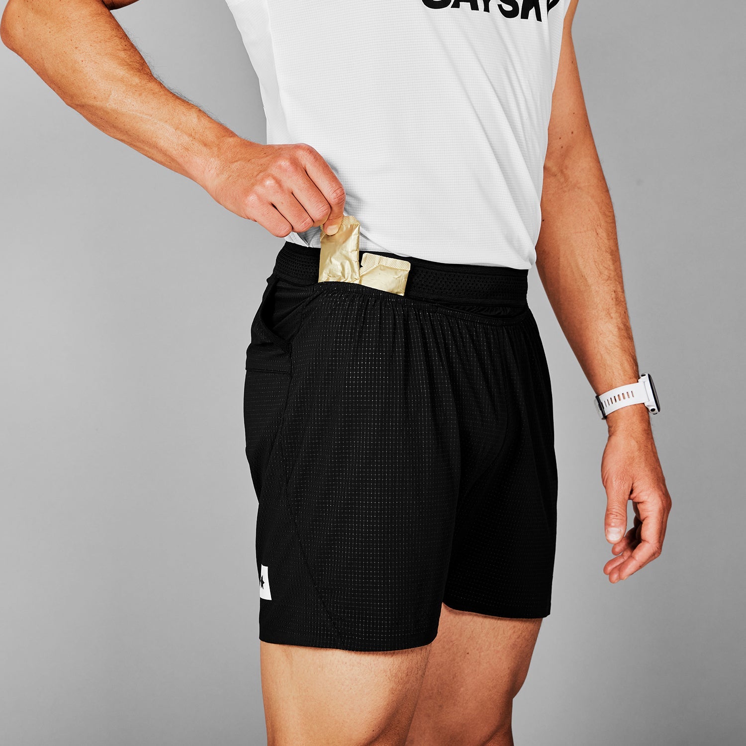 ランニングショーツ SM40009c901 Flow Shorts 5`` - Black [メンズ]