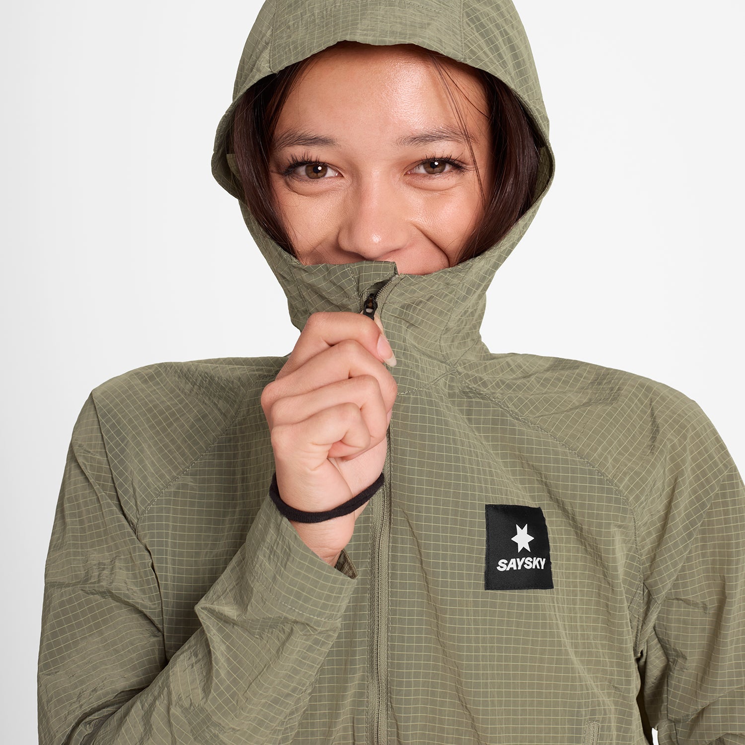 ランニングジャケット SW10002c802 W Clean Pace Shield Jacket - Beige [レディーズ]
