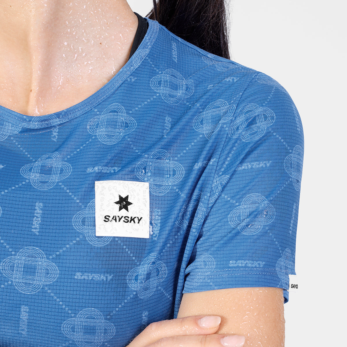 ランニングTシャツ SW25019c1075 W Reactive Flow T-shirt - Blue Aop [レディーズ]