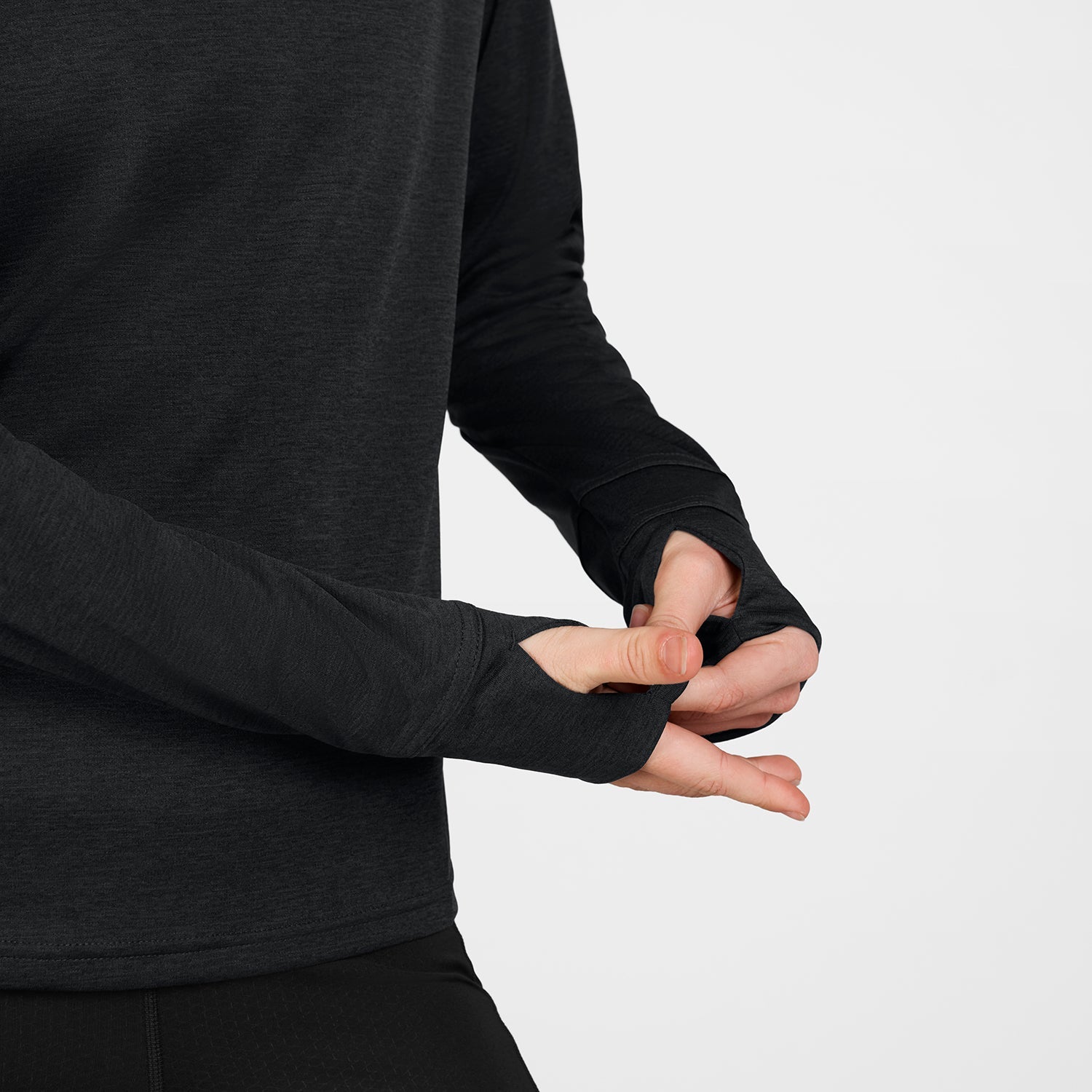 ランニングTシャツ（ロングスリーブ） SW35002c9001 W Clean Flow Long Sleeve - Black [レディーズ]