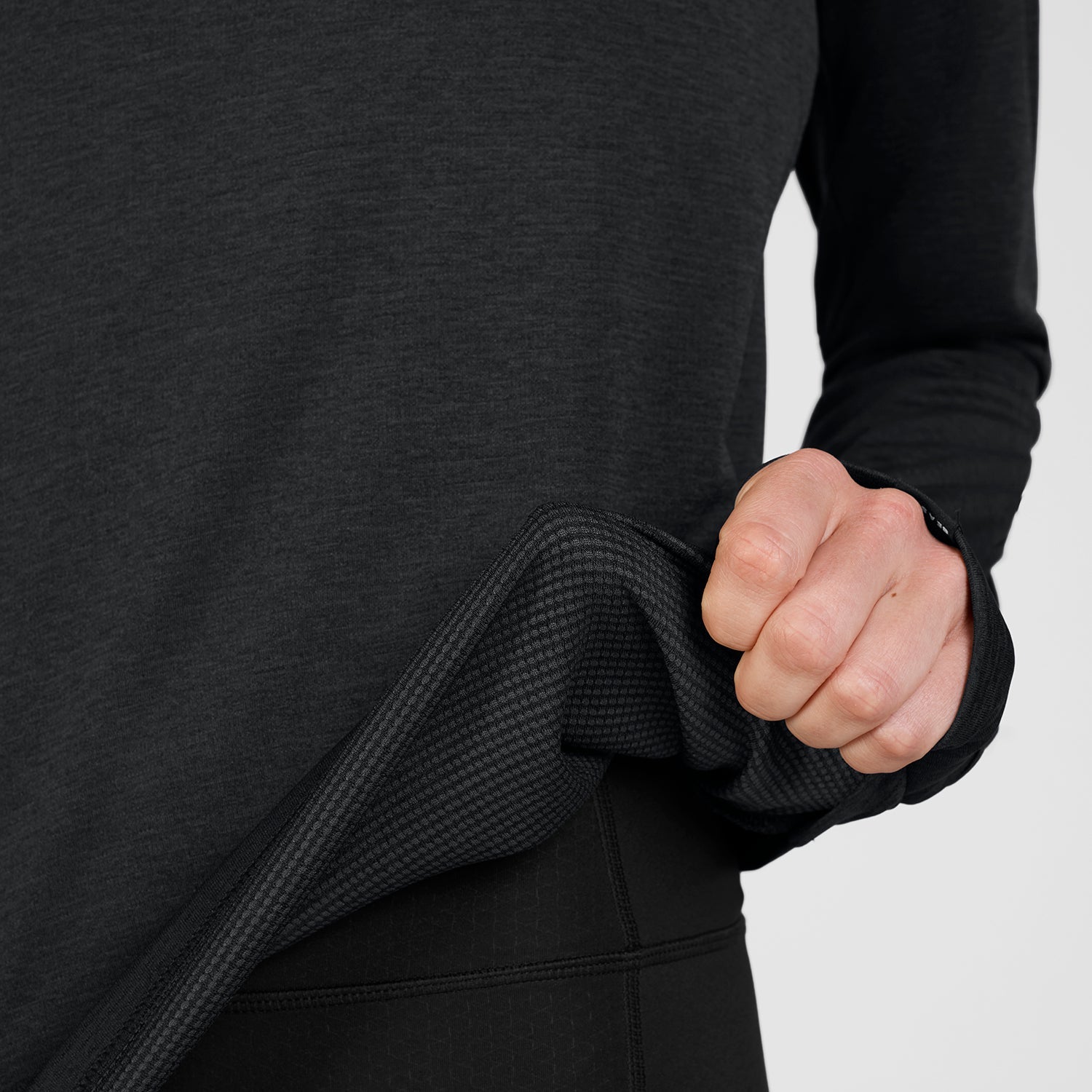 ランニングTシャツ（ロングスリーブ） SW35002c9001 W Clean Flow Long Sleeve - Black [レディーズ]