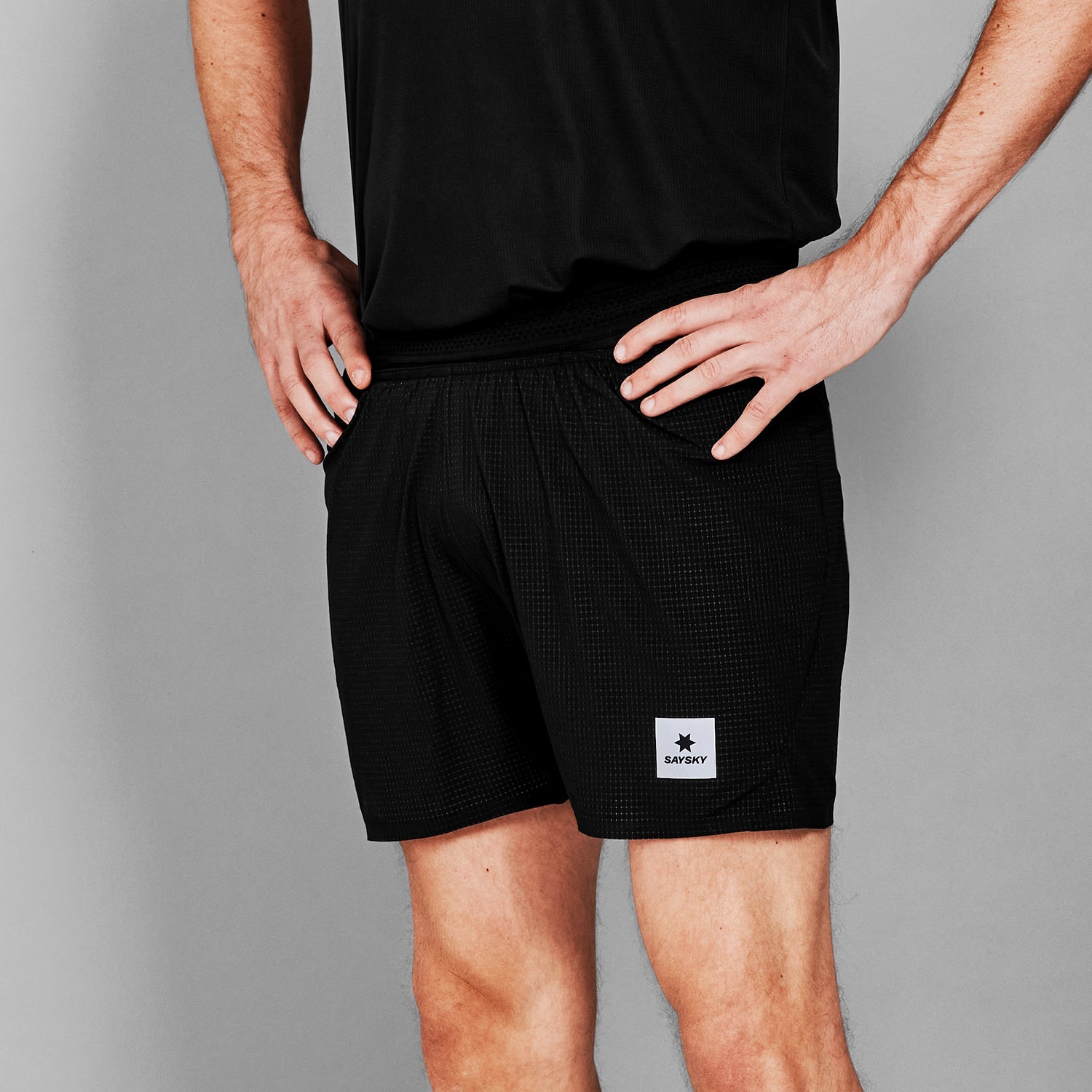 ランニングショーツ XMRSH60c901 Flow Shorts 5inch - Black [メンズ]