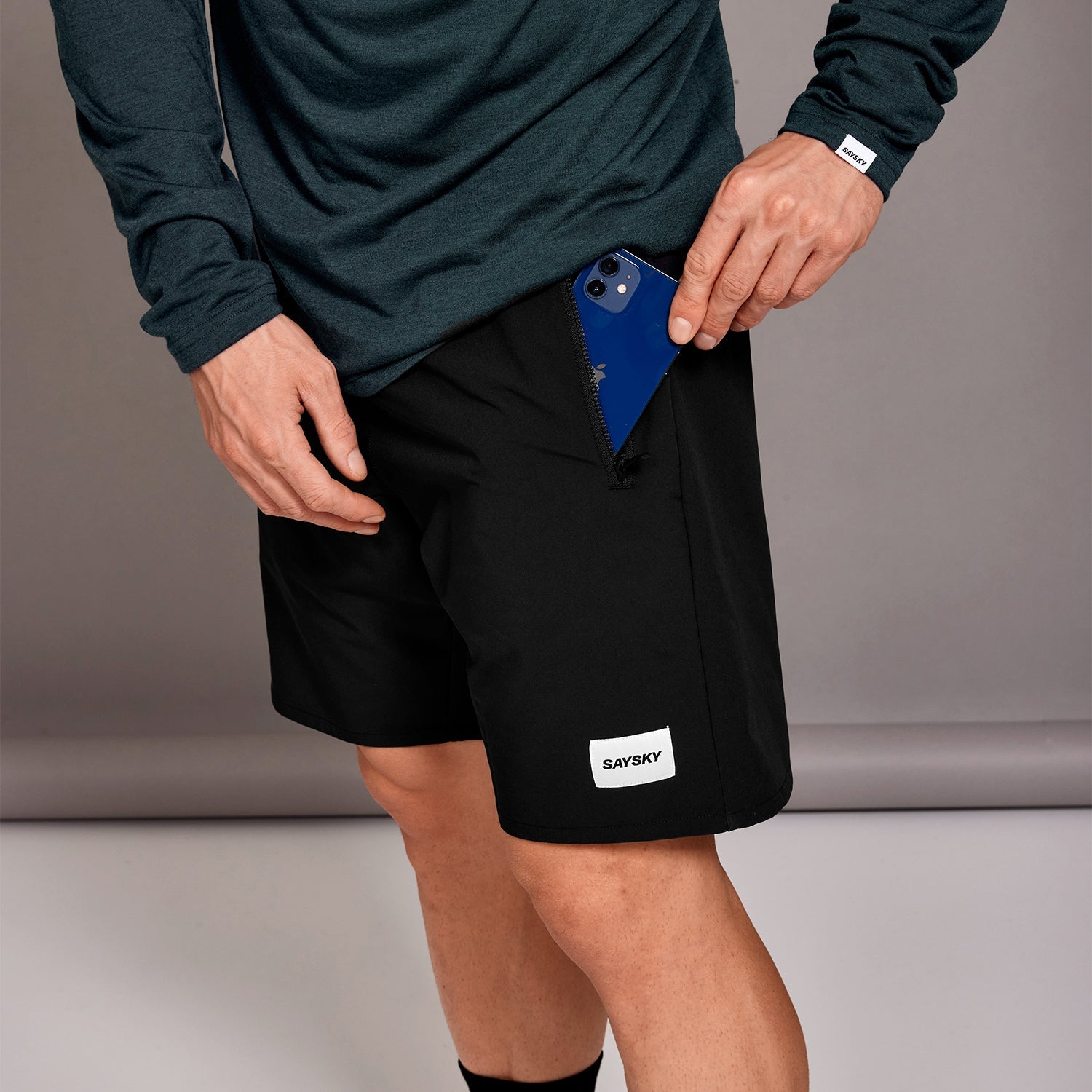 モーションショーツ XMRSH51c901 Motion Shorts 8inch - Black [メンズ]