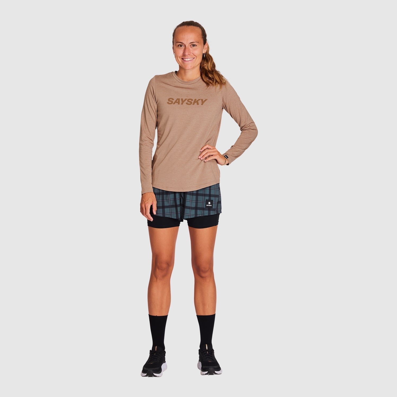 ランニングショーツ KWRSH04c1007 Wmns Checker Pace 2-in-1 Shorts 3inch - Grey [レディーズ]