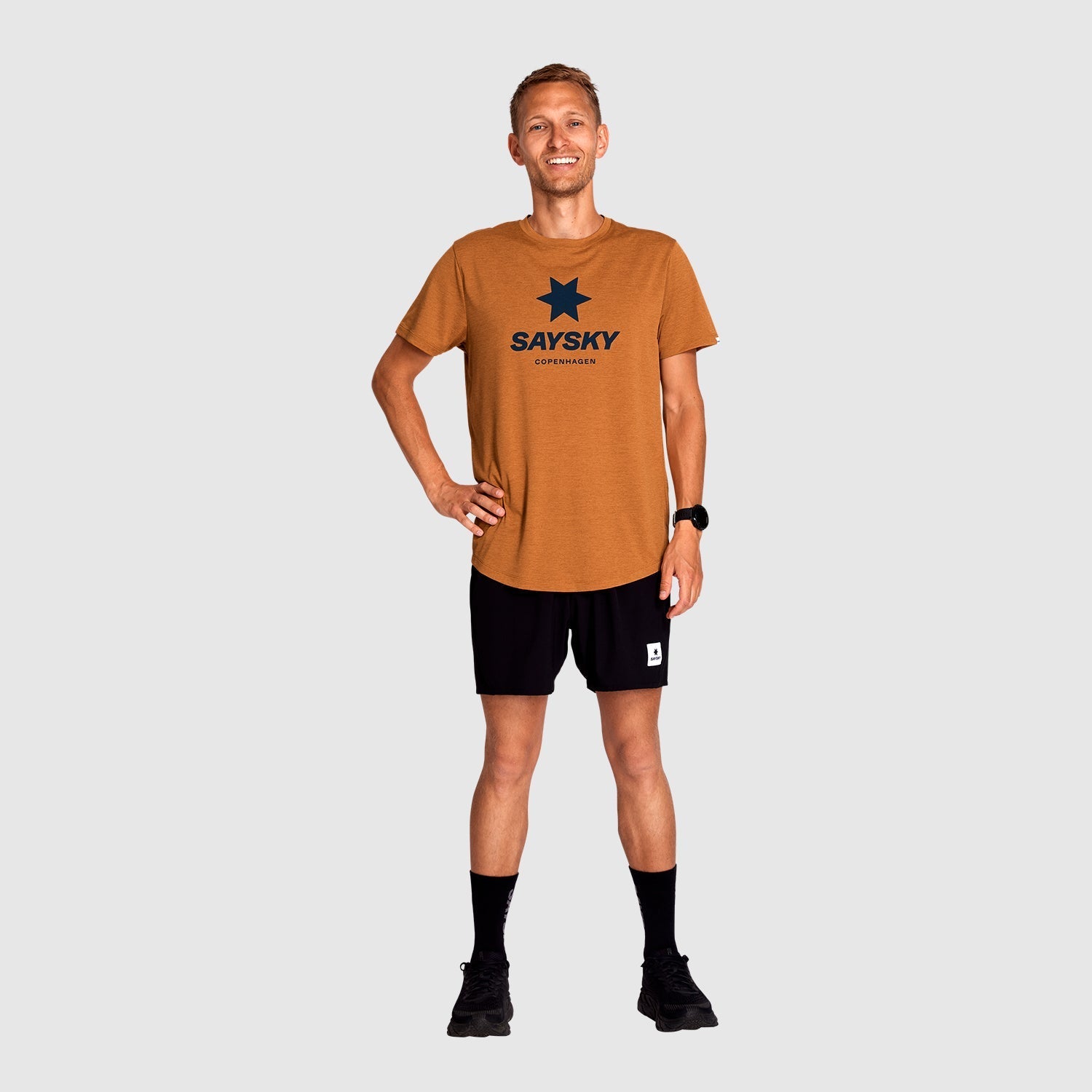 □ 公式 □ SAYSKY/セイスカイ ランニングTシャツ KMRSS01c4003