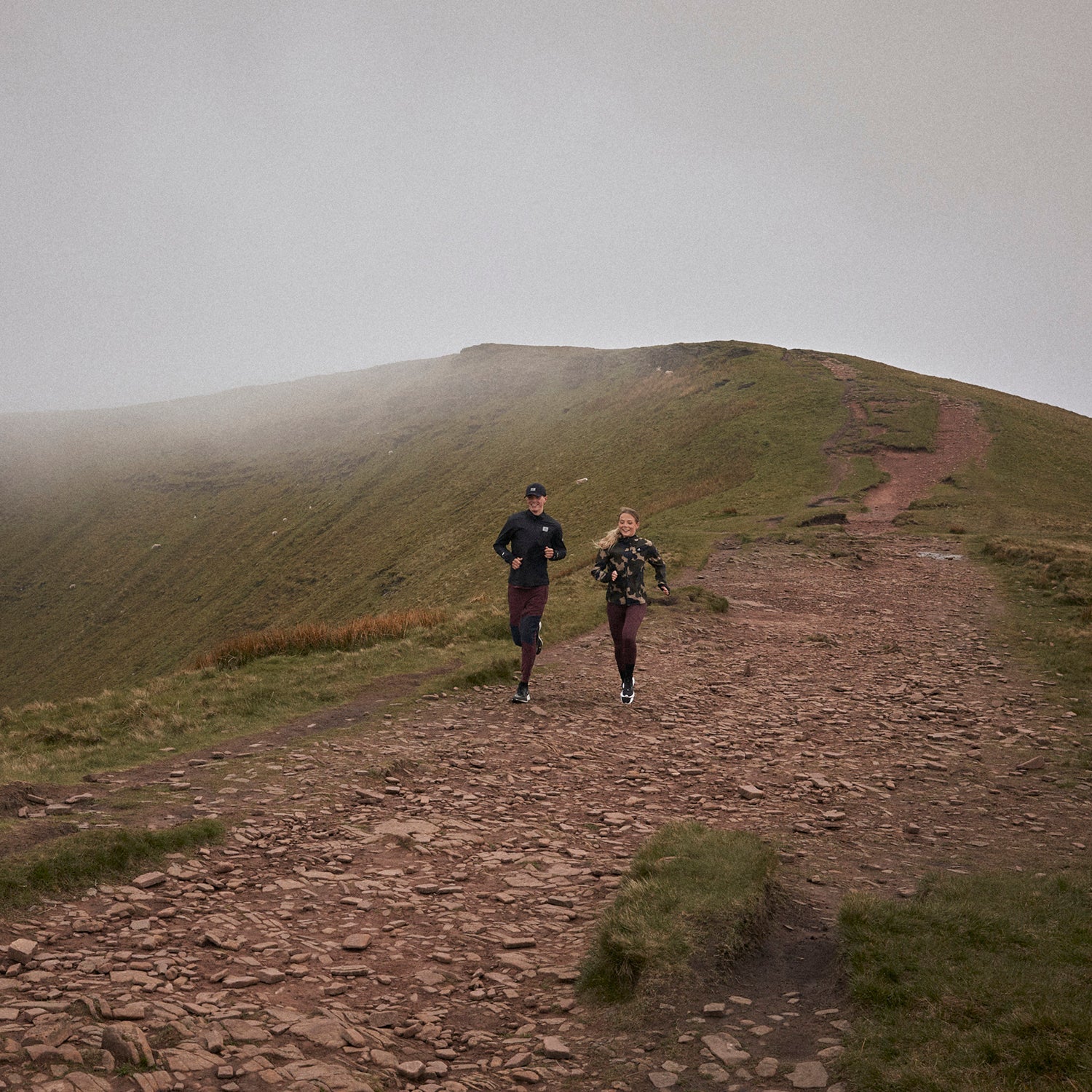 □ 公式 □ SAYSKY/セイスカイ ランニングパンツ IMRPA01 Blaze Pants