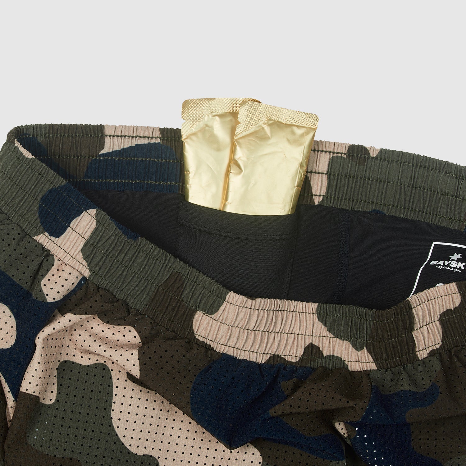 ランニングショーツ IMRSH06 2-in-1 Shorts - Woodland Camo [ユニセックス]
